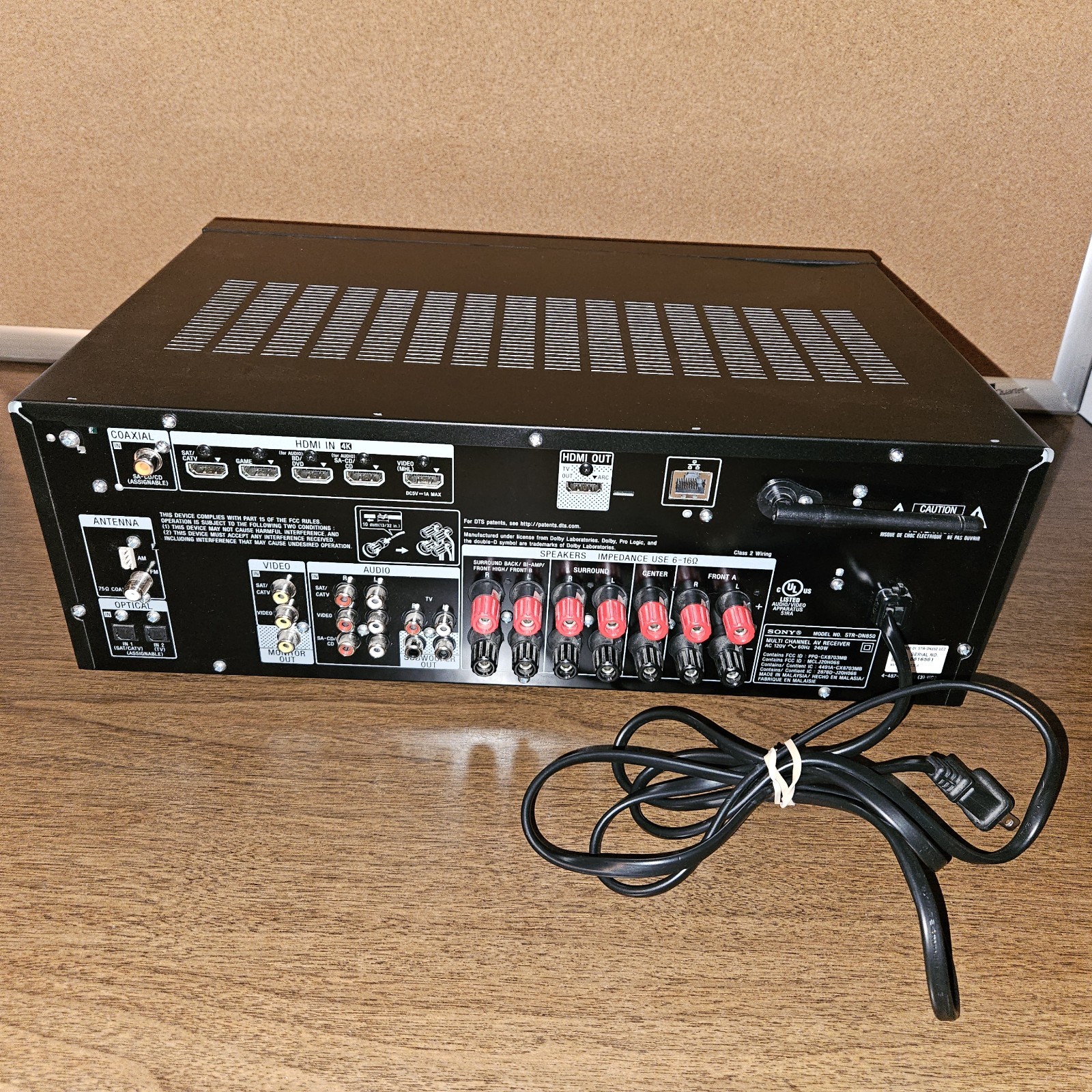 Sony STR-DN850 7.2 Channel Receiver HDMI Bluetooth 4K Hi Res Audio - Unit Only