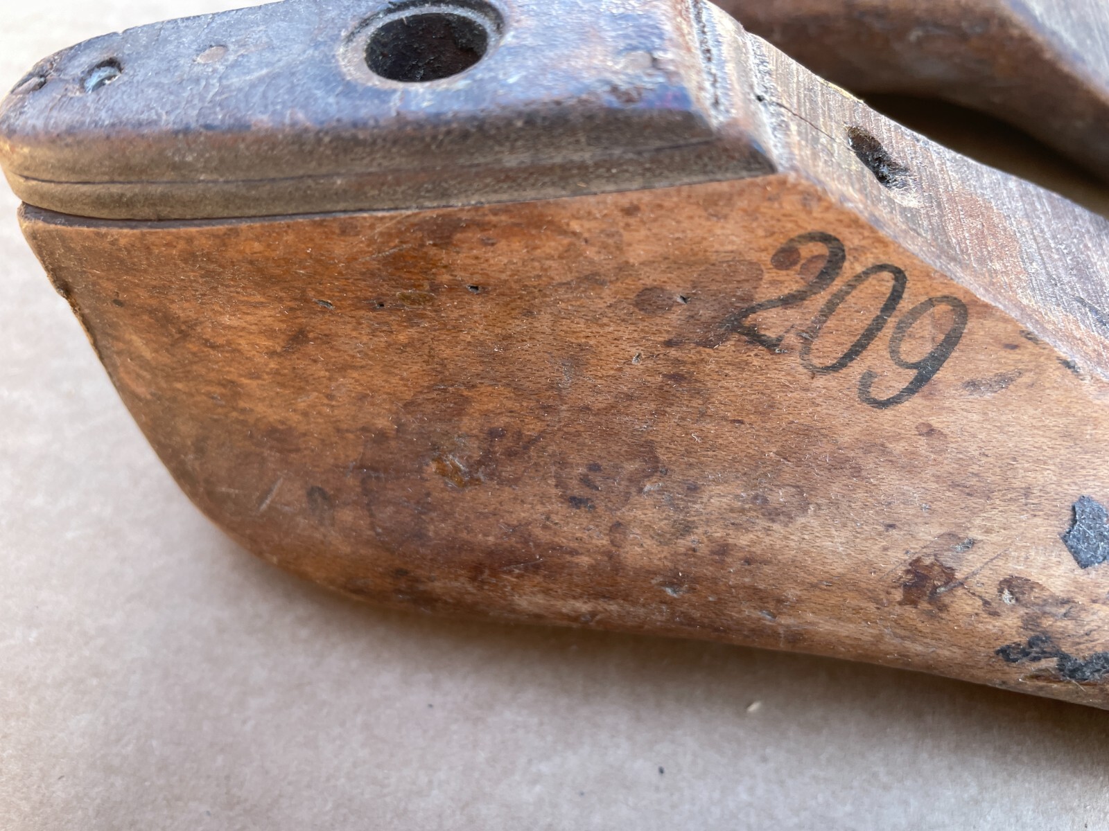 OUTSTANDING Lot of (7) Antique Wood Adult SHOE LASTS Forms Cobbler Molds