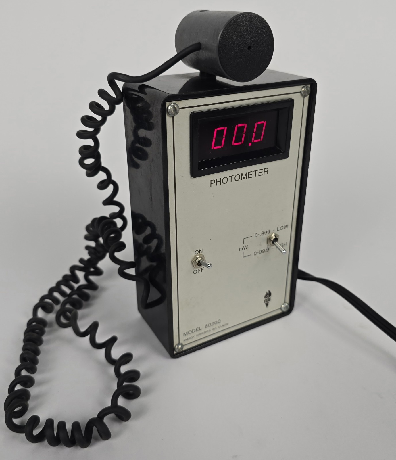 Genuine Energy Concepts Digital Photometer Model 60200 120 VAC