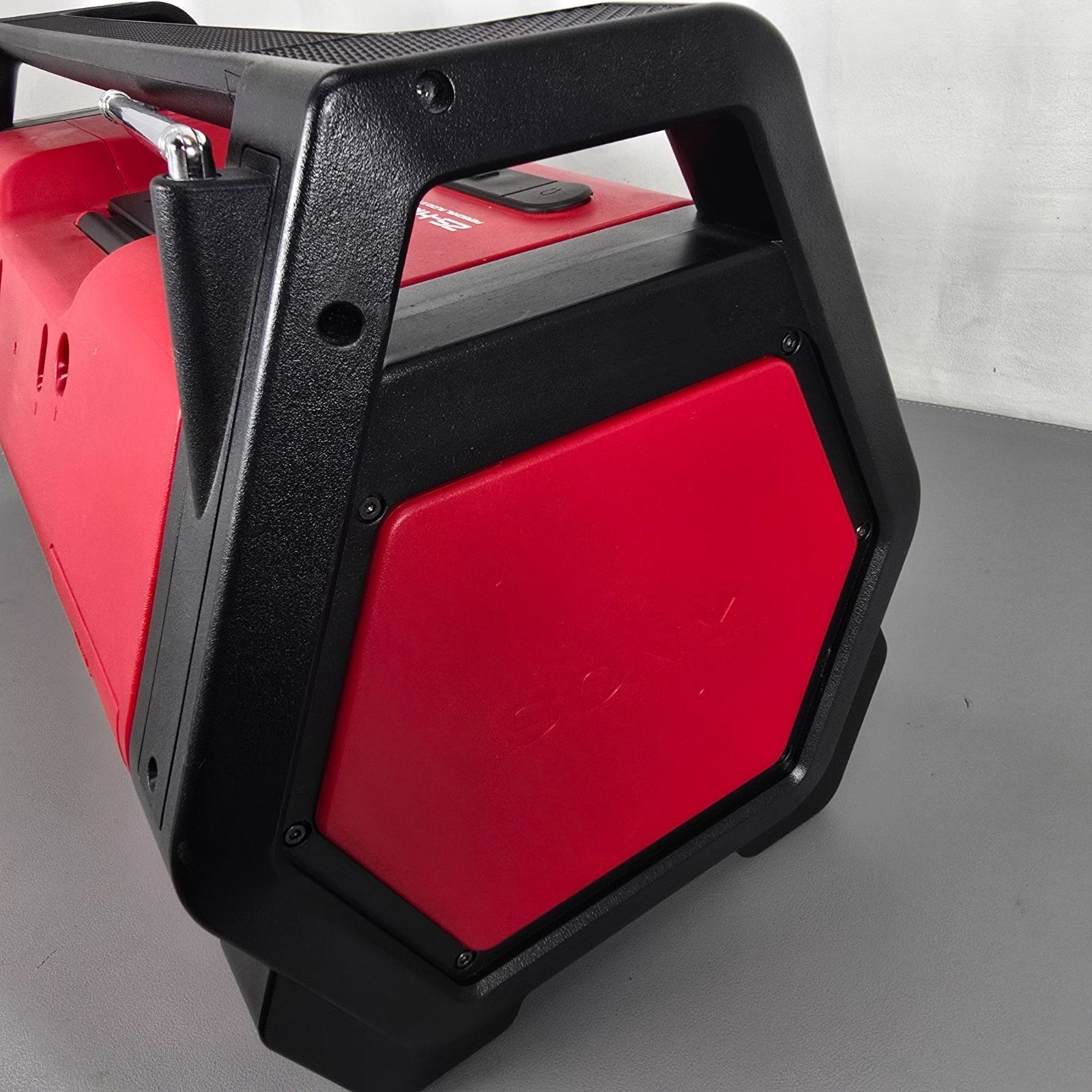 Sony ZS-H10CP Radio Boombox AM/FM/CD Portable Heavy Duty Water-Resistant