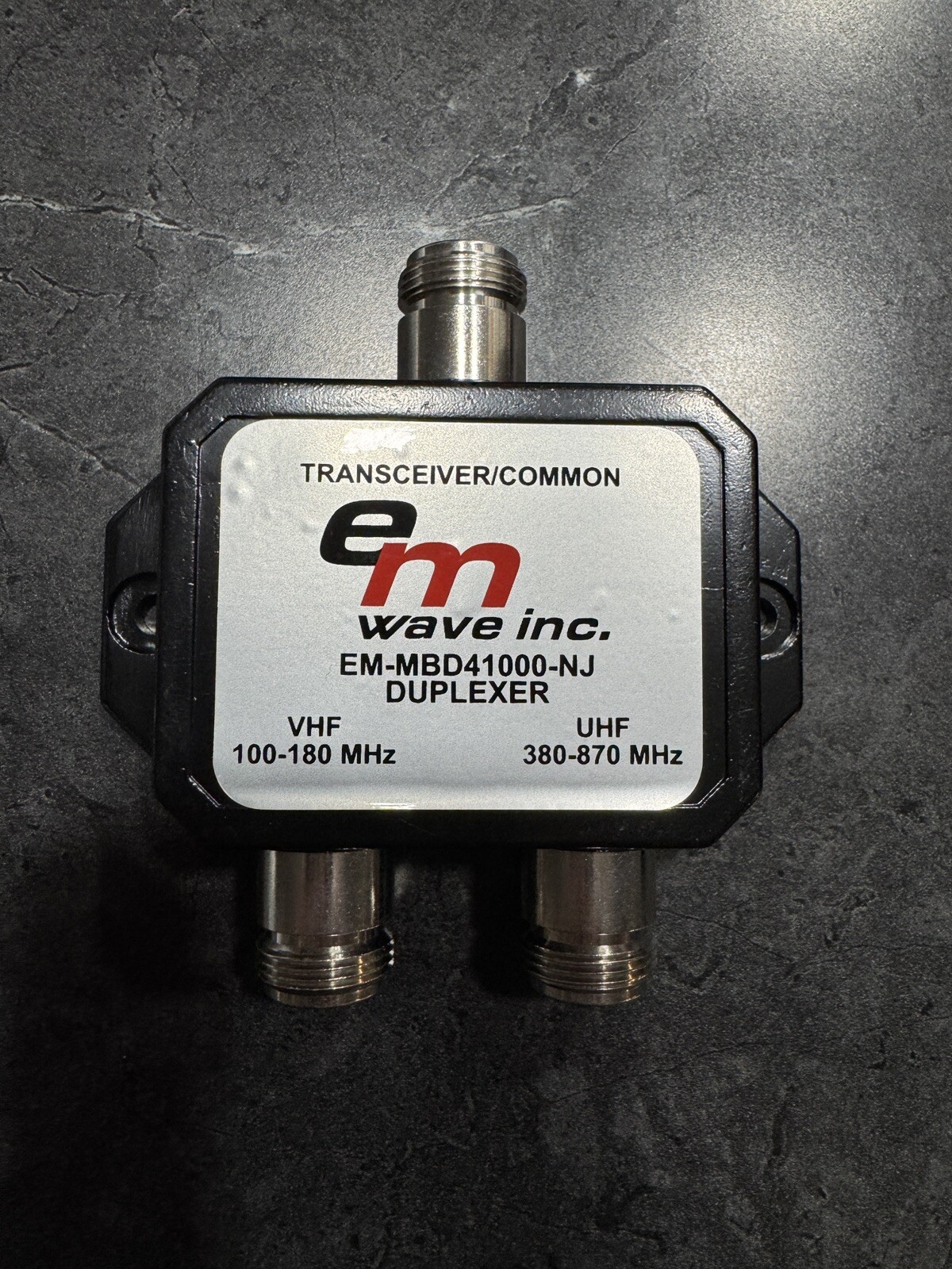 E/M Wave Antenna VHF & UHF/7/800 Combiner/duplexor