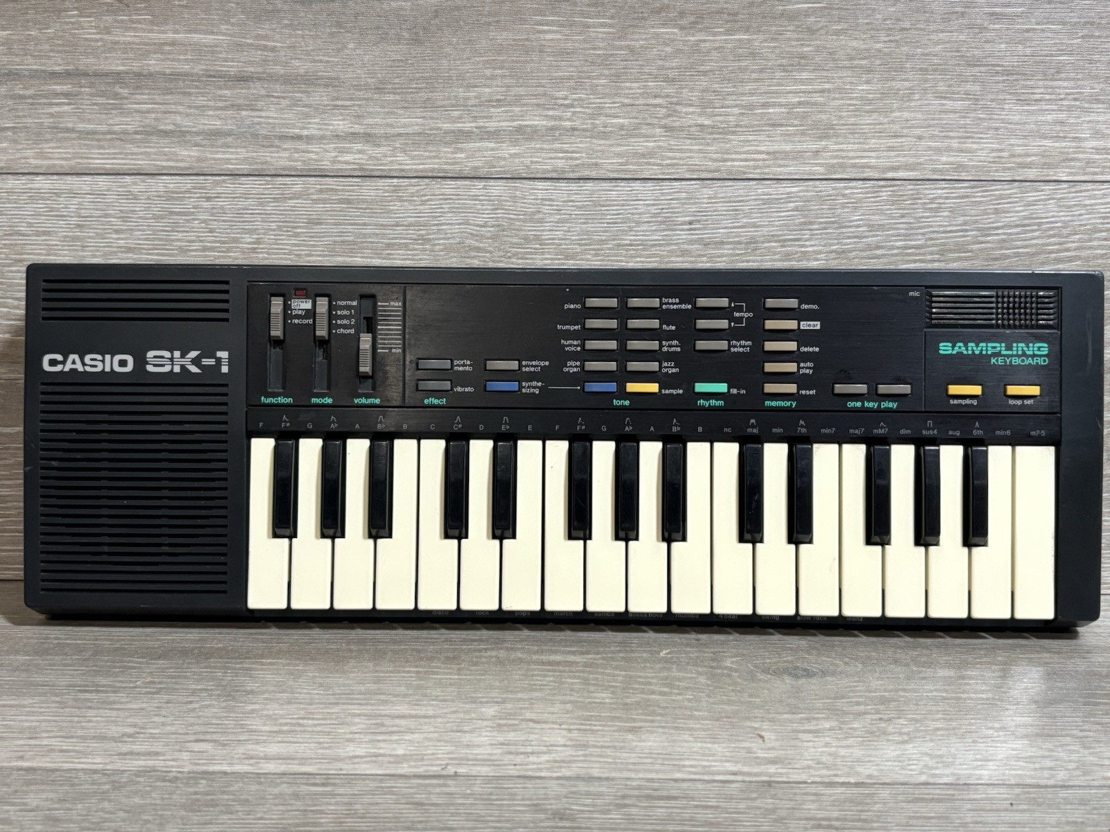 Casio SK-1 Portable 32-Key Sampling Keyboard Used, Free Shipping