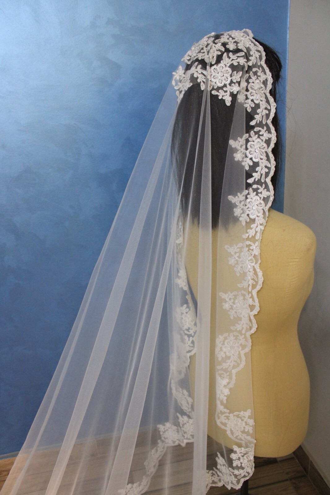 bridal mantilla Cathedral veil one layer lace edge free ship