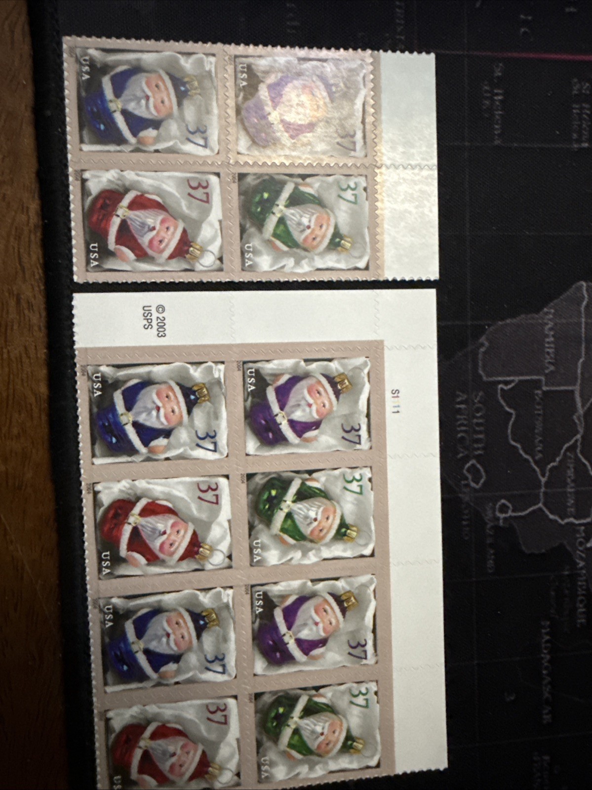 USA Stamps. 37c Christmas Stamps. Mint Never Hinged