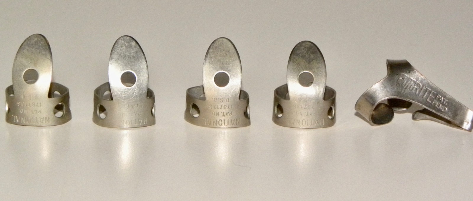 (4) Vintage NATIONAL Finger Picks ~ PAT. No. 1787136 ~ (1) FIT-RITE Finger Pick