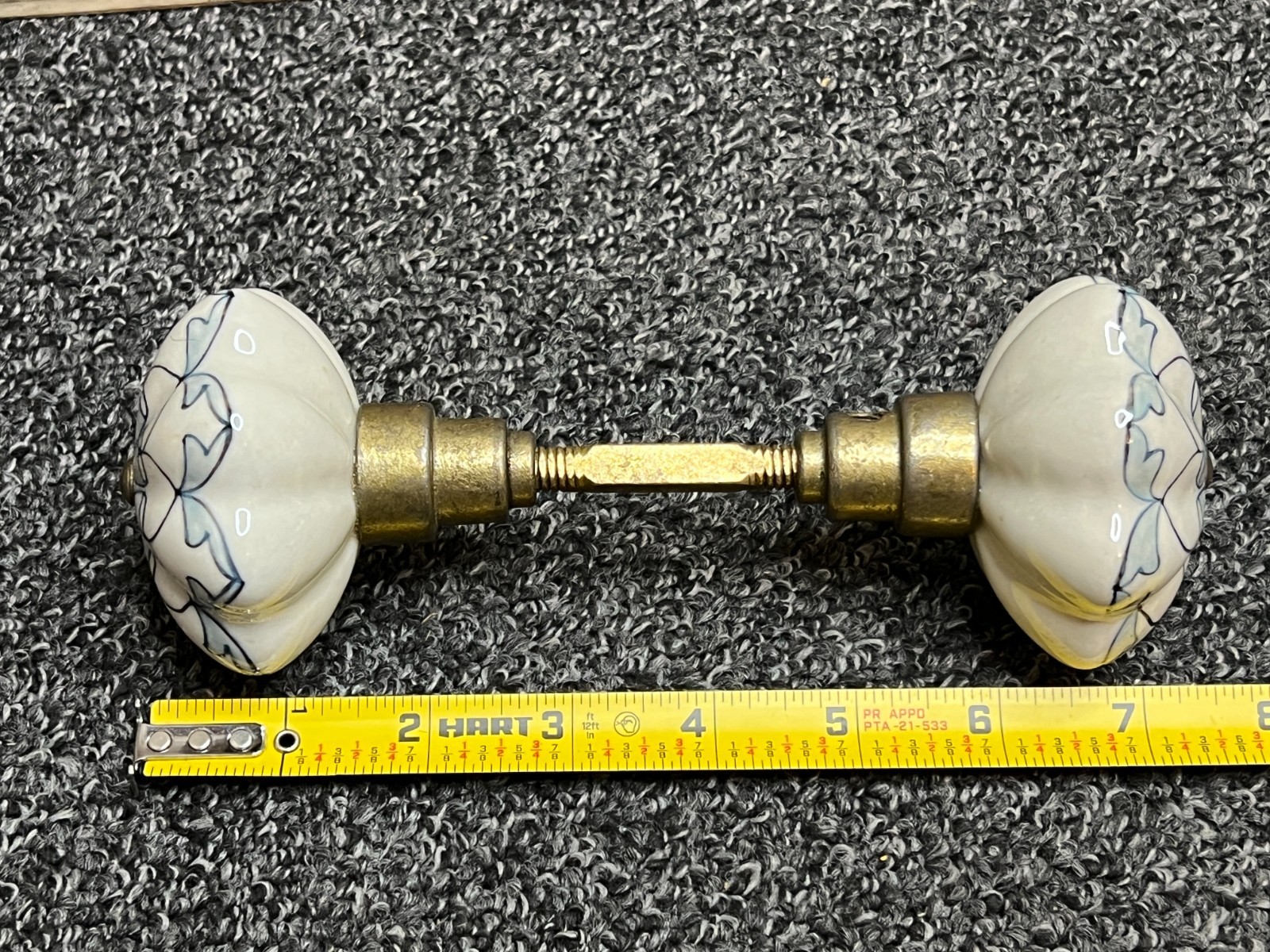 Beautiful Decorative Ceramic Door Knobs Blue & White Hand Painted - Vintage