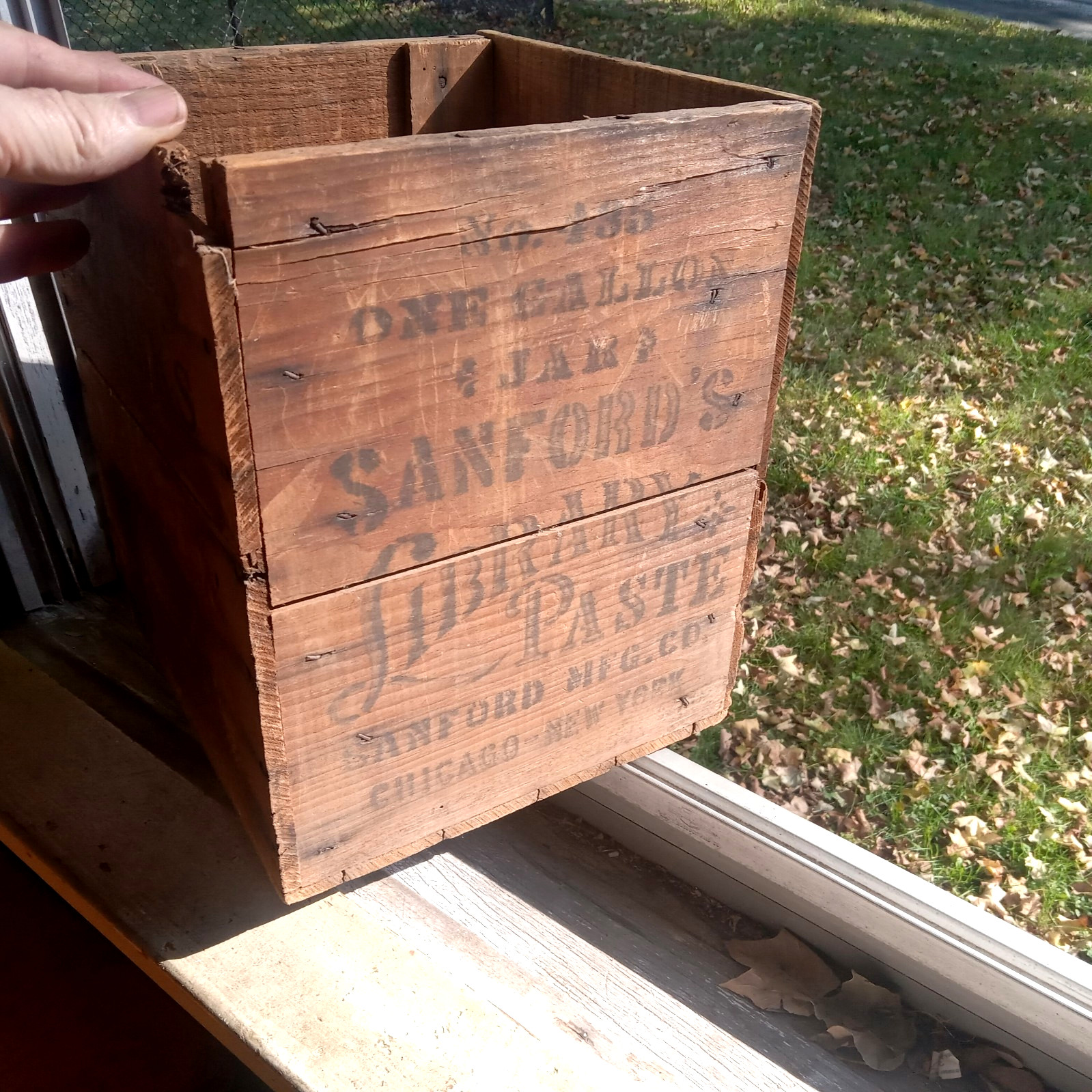 SANFORD'S INKS LIBRARY PASTE WOOD SHIPPING BOX 100 YEARS OLD PRINTED ALL 4 SIDES