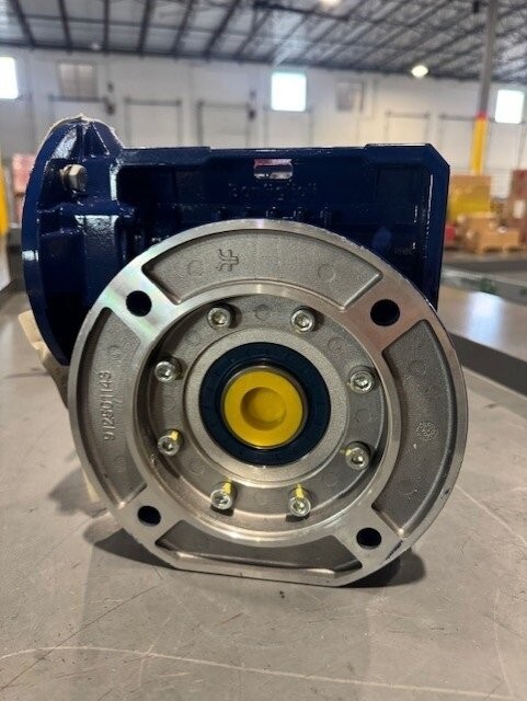 Bonfiglioli Riduttori JB00011553 RIGHT REV YAW GEAR HEAD I=10