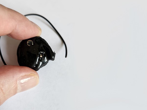 Mini UHF Spy Bug • Up to 700 m Range • Ultra-Long Battery Life • Made in Israel