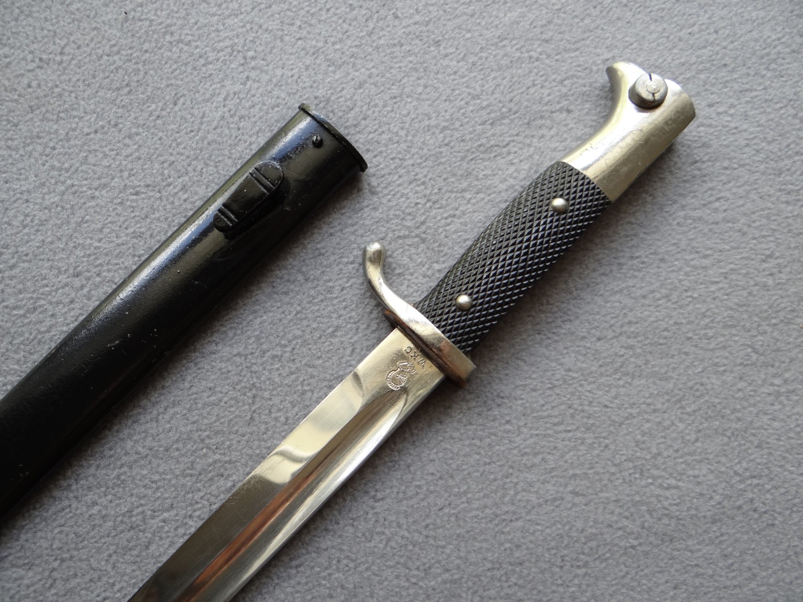 German WKC Knight Head Dress Bayonet with Metal Scabbard, WWII