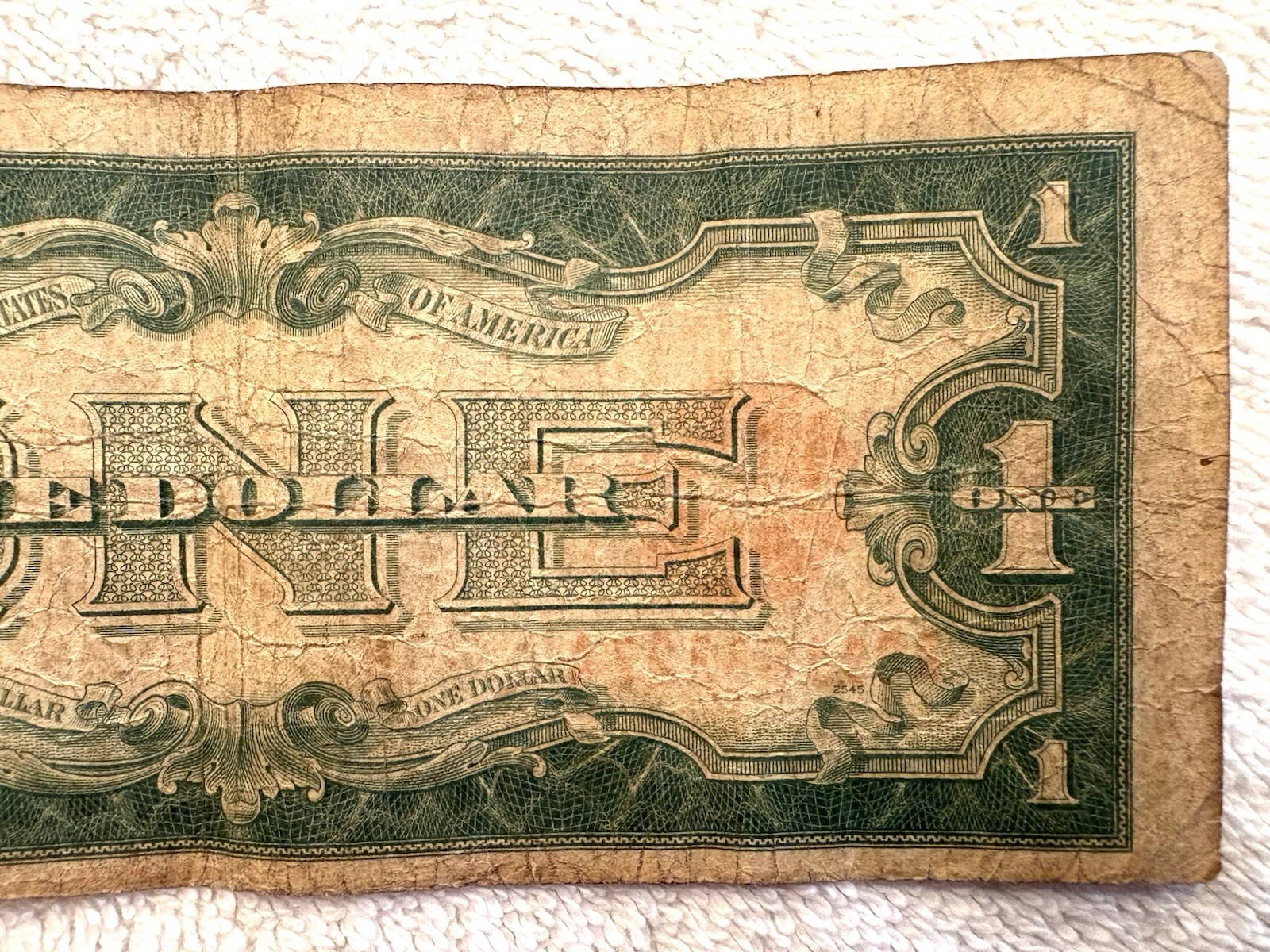 US 1928 $1 One Dollar Red Seal Note - Funnyback