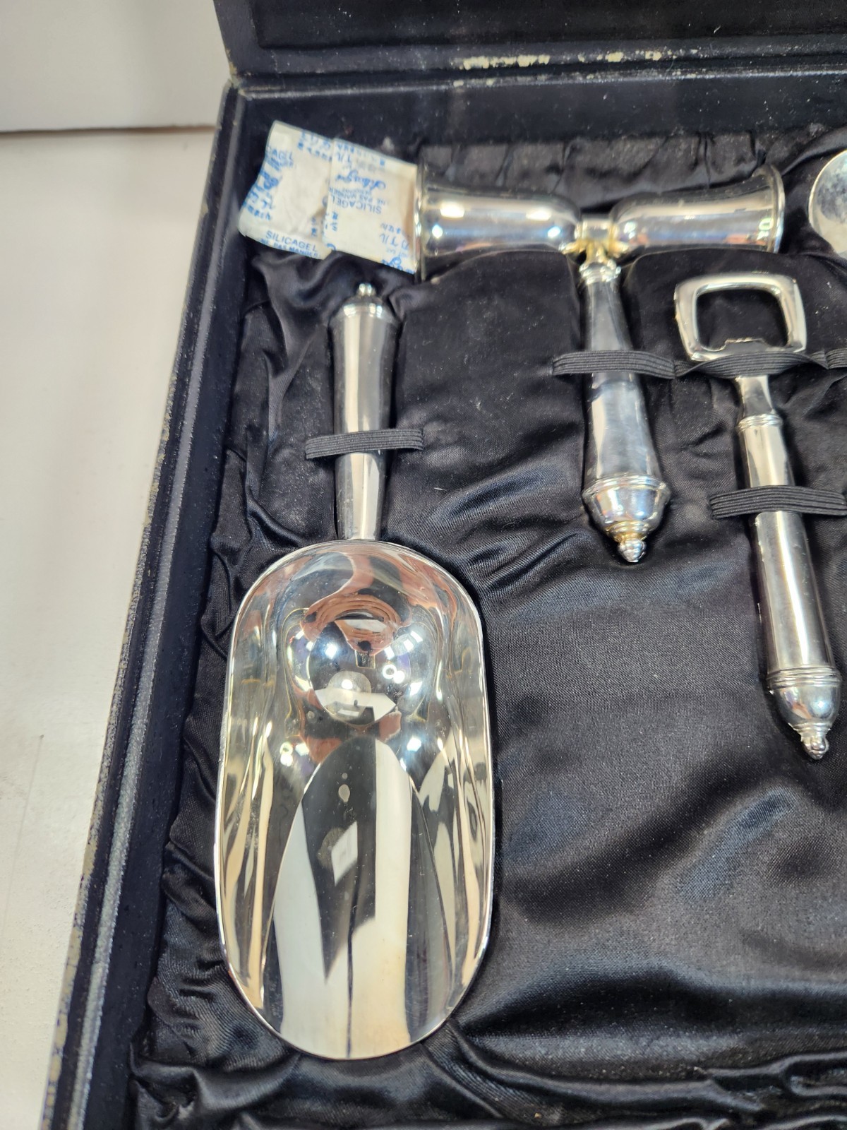 TOWLE SILVER PLATED 5 PC BARTENDER SET WITH BOX BARWARE 1980'S