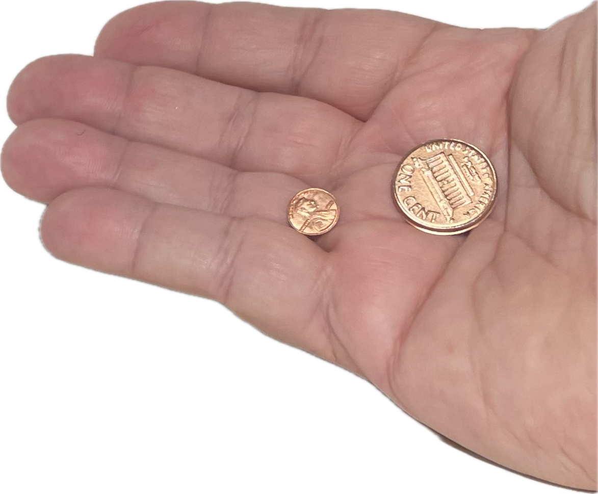 10 Set MINI PENNIES Tiny Penny Lincoln Coins For Magic Tricks Shrinking Joke