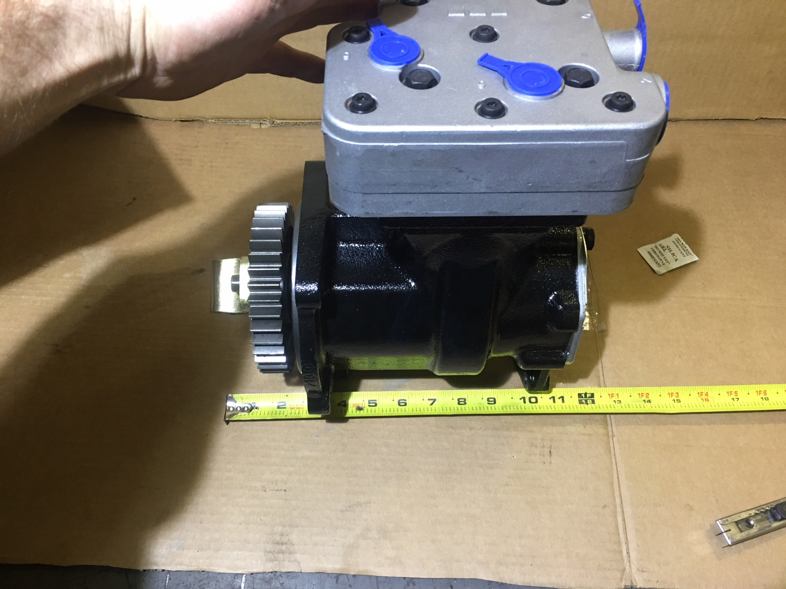 Air Compressor for CUMMINS ISX - Volvo,Intrenational ,Kenworth,Peterbilt 5579049