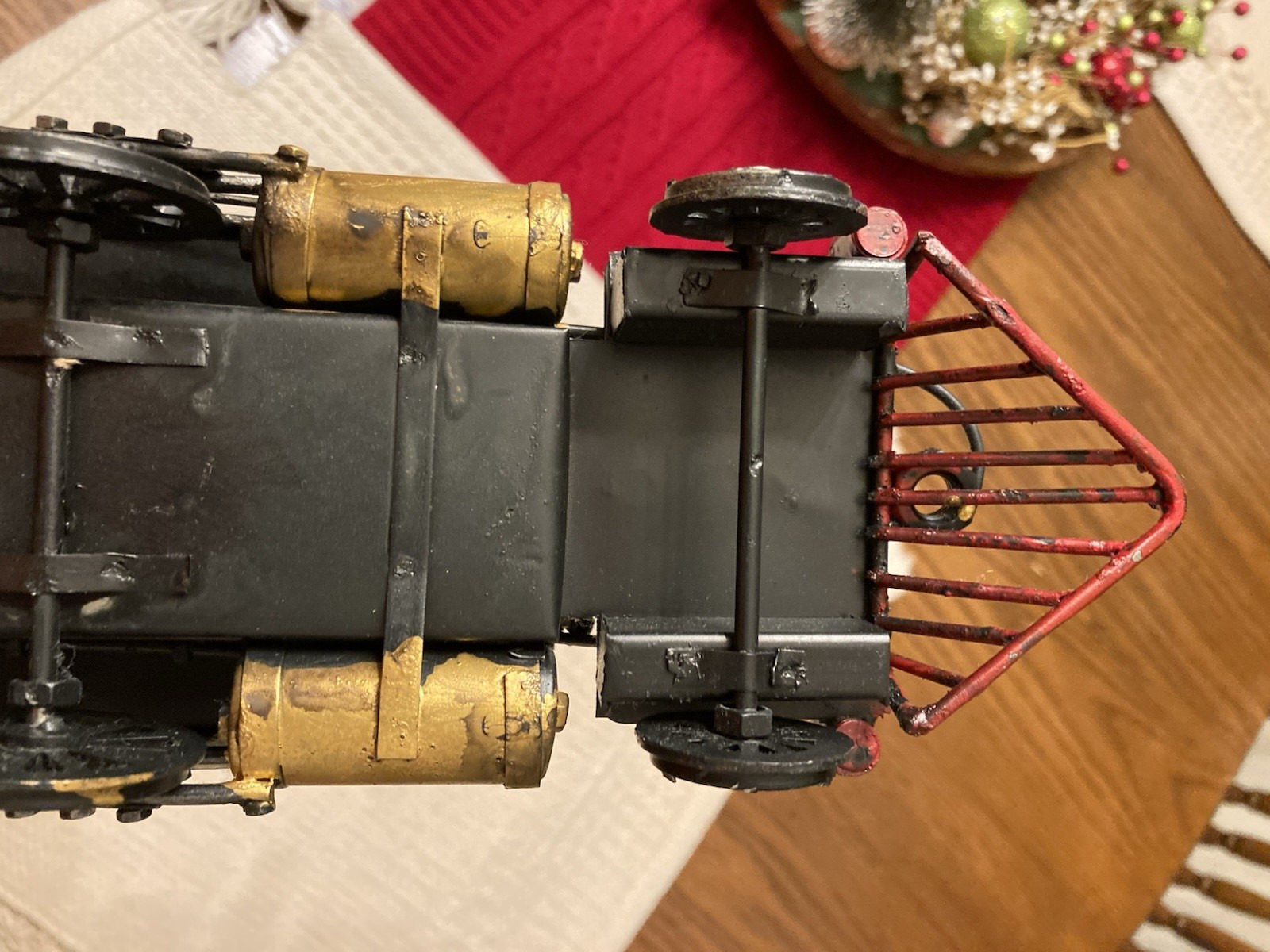 Vtg Decorative Metal Steam Locomotive Model Train Engine Red Black Gold On Base