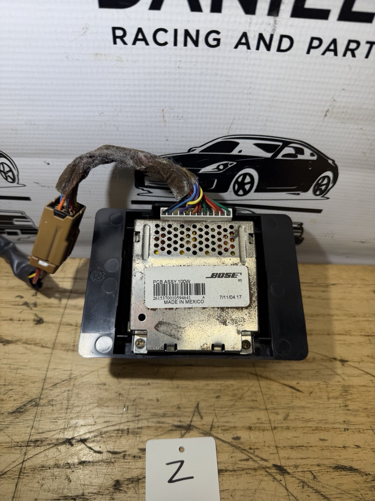 03-09 NISSAN Z33 350Z BOSE AUDIO SYSTEM AMPLIFIER AMP 28060-CF42B OEM