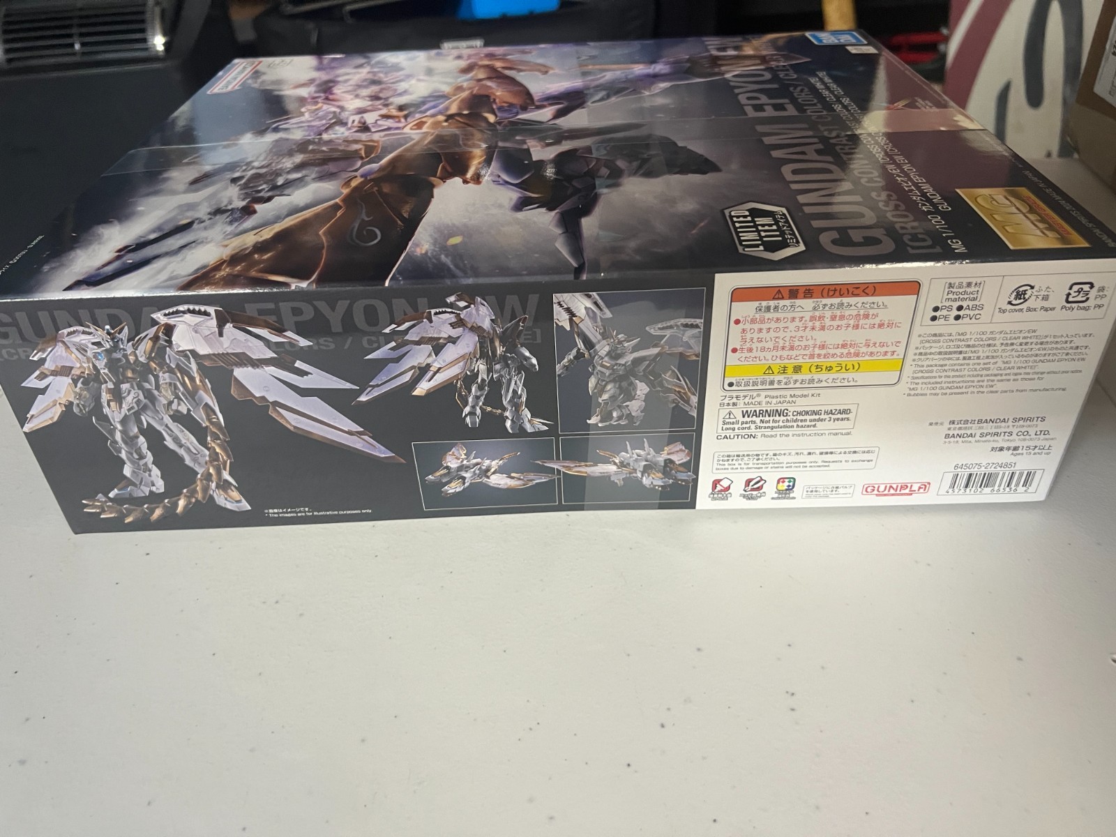 P-Bandai MG Gundam Epyon EW (Cross Contrast Colors / Clear White) 1/100 Limited