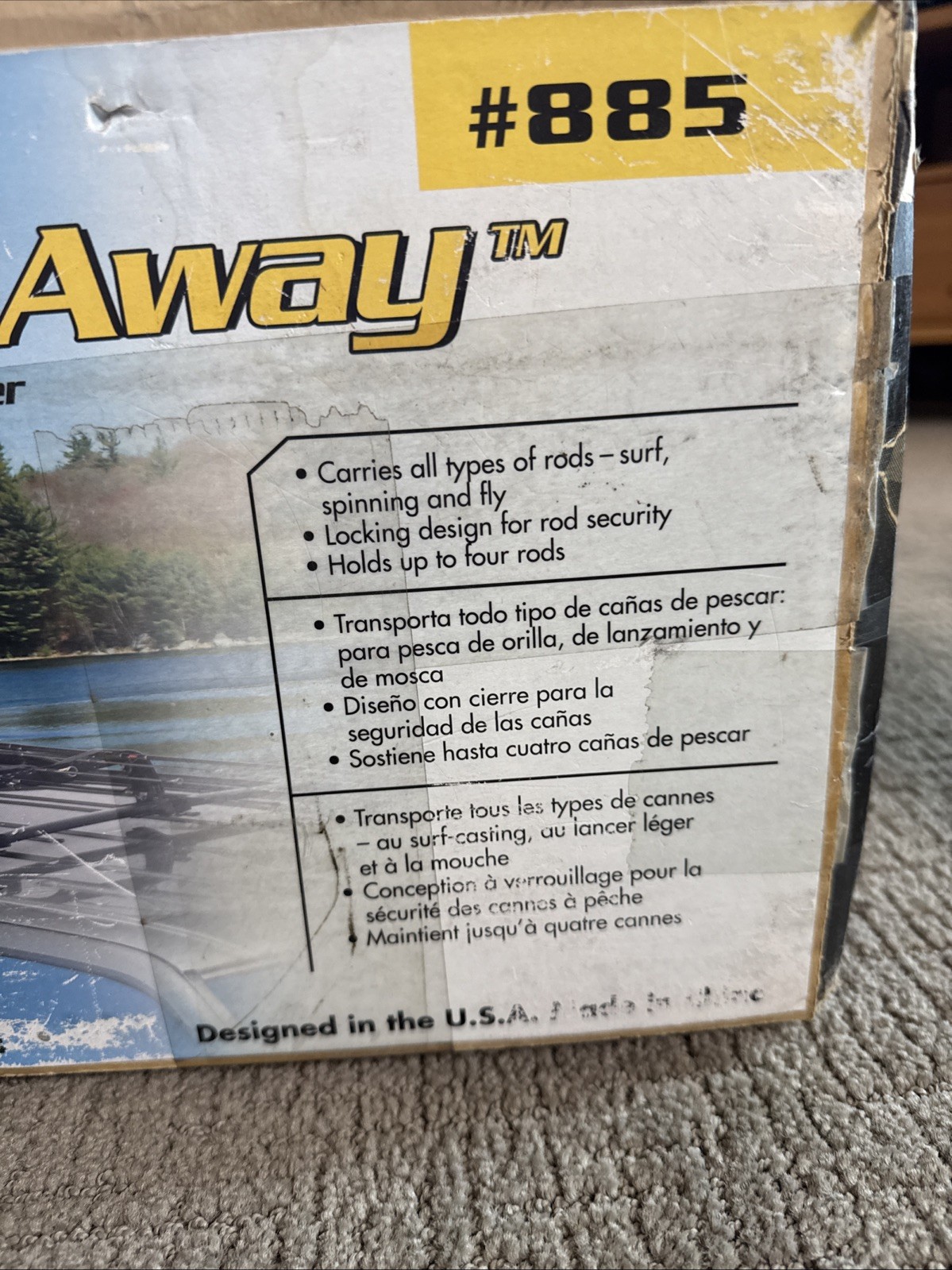 Thule Cast Away Fishing Rod Carrier Roof Rack #885, Locking, Holds 4 Rods, New