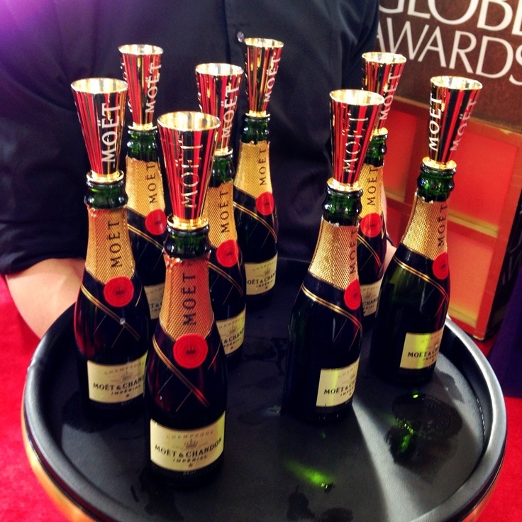 MOET CHANDON CHAMPAGNE GOLDEN SIPPERS FOR 187ml MINI SPLIT BOTTLES x 5 New