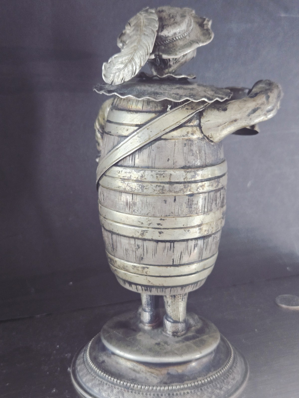 ANTIQUE HANAU GERMAN STERLING SILVER CUP TANKARD BEER STEIN DRUNK MAN FIGURE