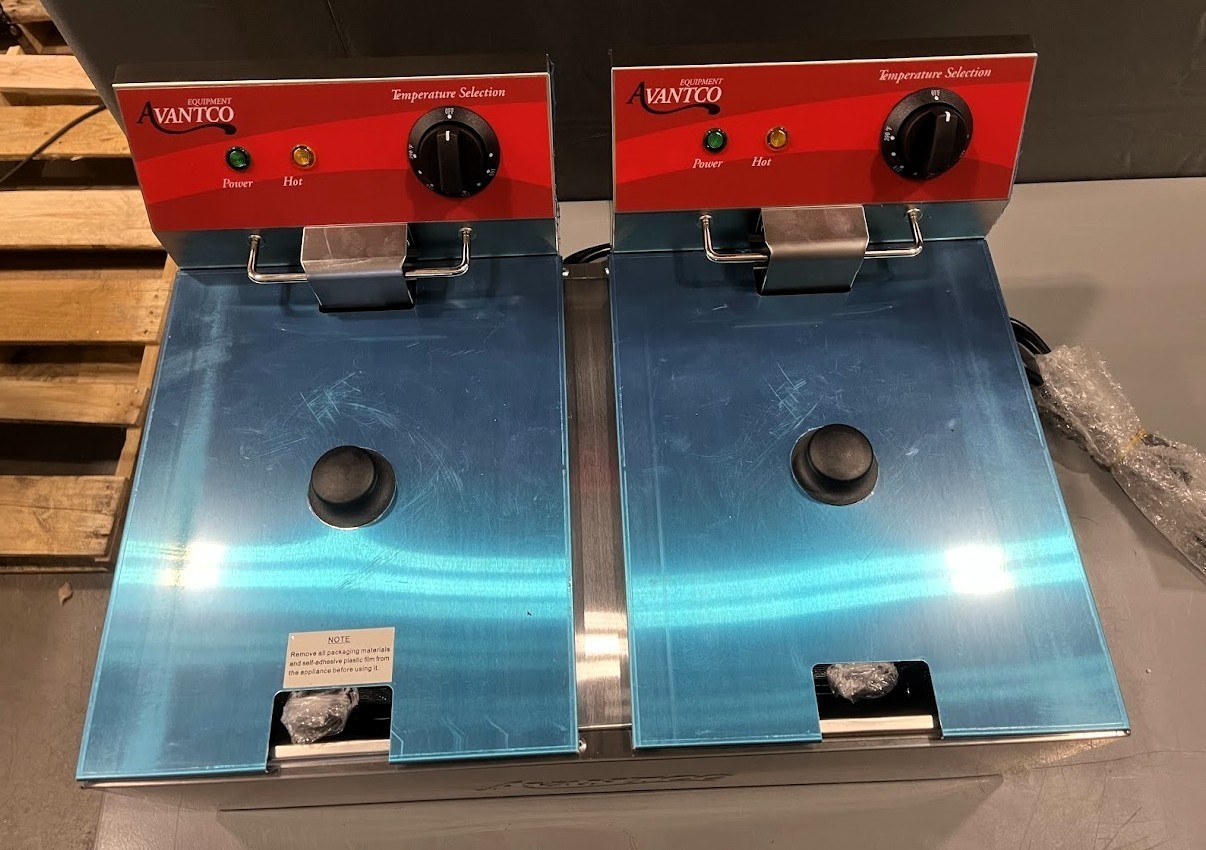 20 lb. 120V, 3500W Commercial Restaurant Dual Tank Electric Countertop Fryer