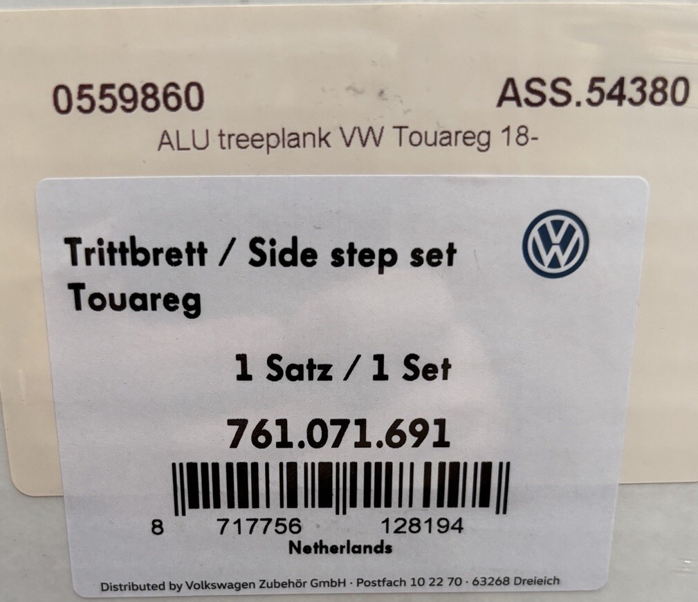 Original VW Touareg CR Trittbrett für Seitenschweller Set 761071691 Aluminium