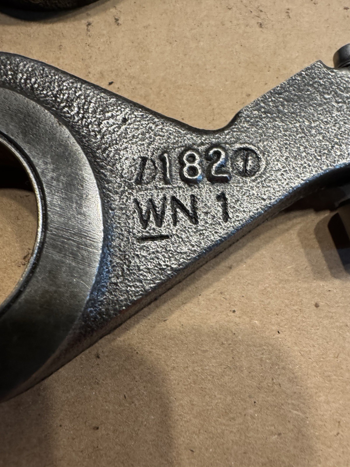 Set of 6 Caterpillar C15 Engine Valvetrain Rocker arm 6I0899 OEM 1085896