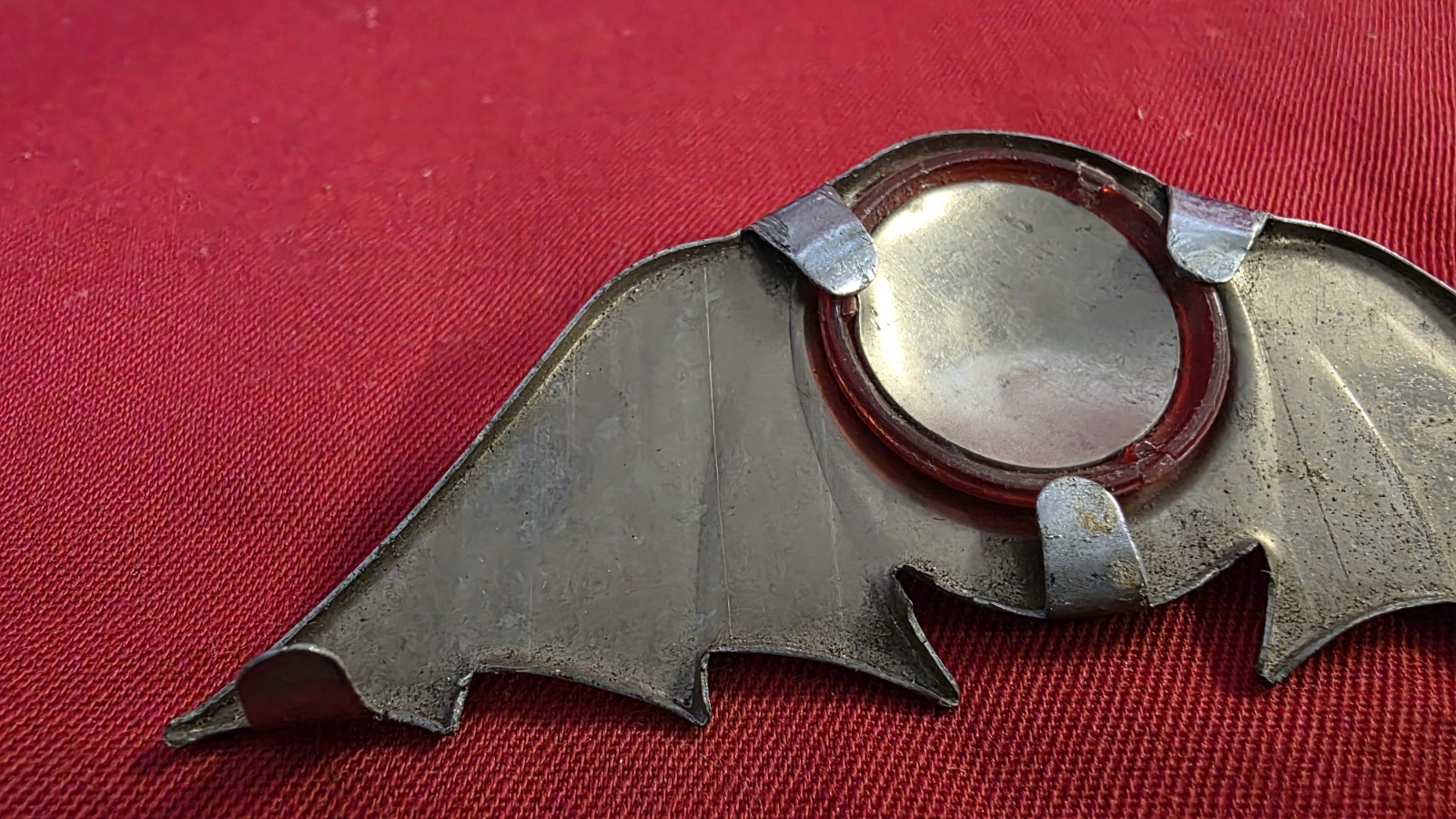 Vintage Batwing Red Reflector Motorcycle Bike Car License Plate Rat Hot Rod