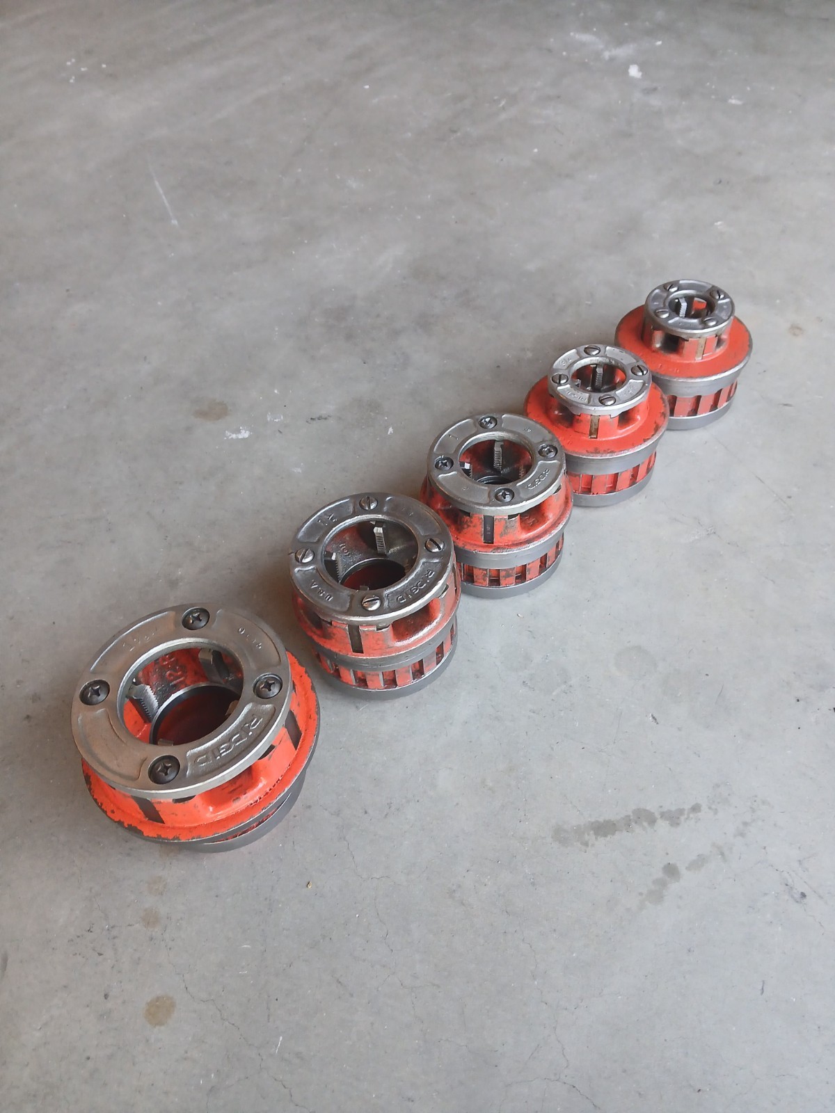 Ridgid 12-R Pipe Threader Die Head Set 12R Threading Dies 1/2" - 1 1/2"