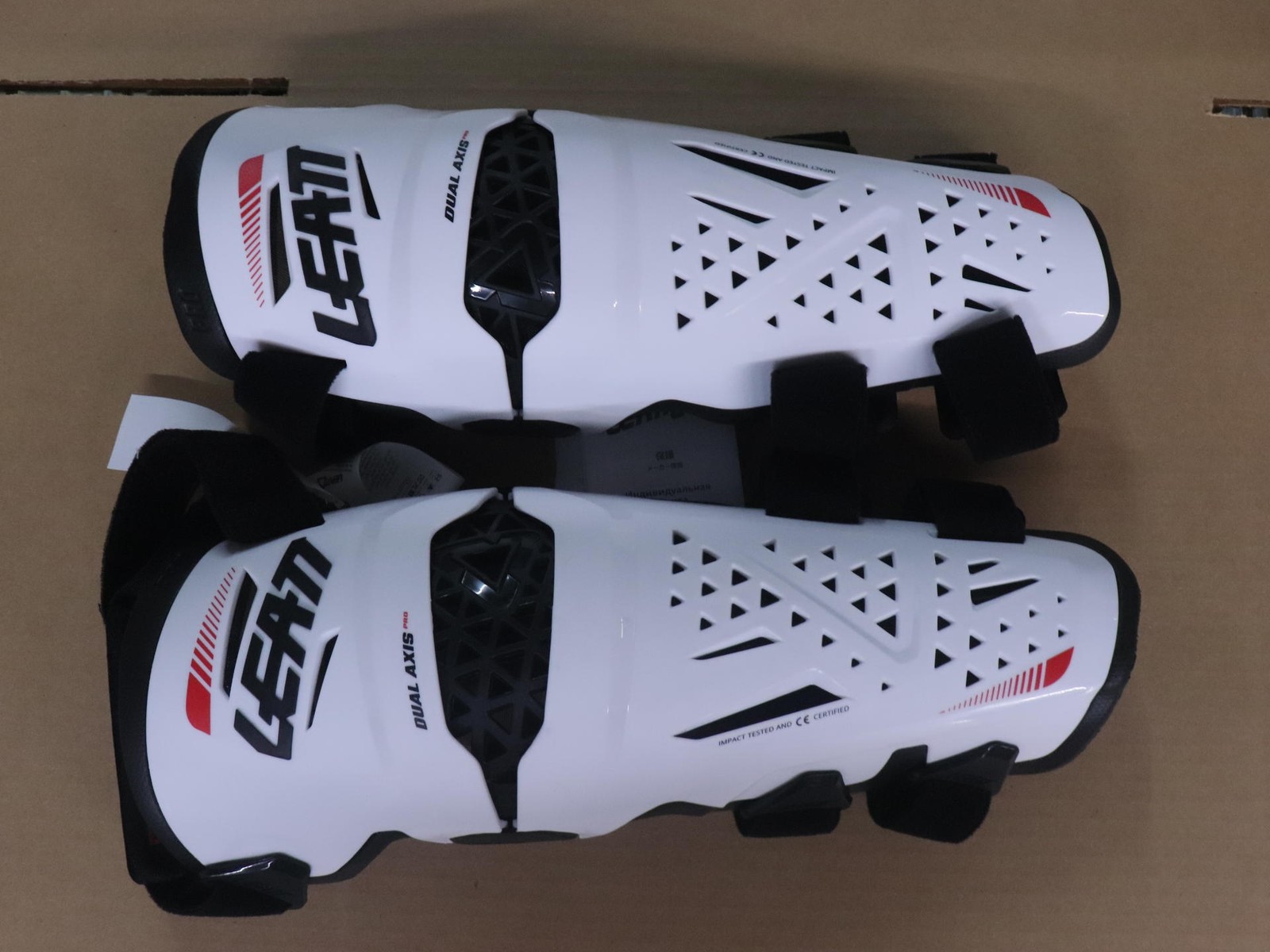 OPEN BOX - Leatt Knee & Shin Guard Protector Dual Axis Pro White XXL- 5024060832