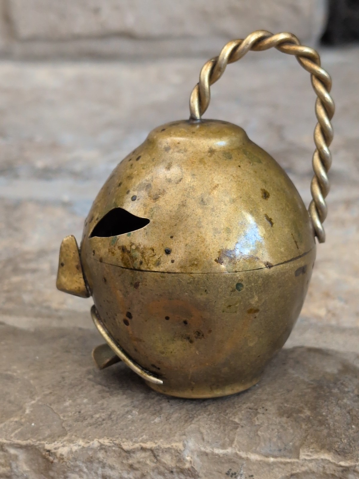 1960s Artes De Mexico Metalwork luchador Smoker Ashtray Incense Burner, 4.5”