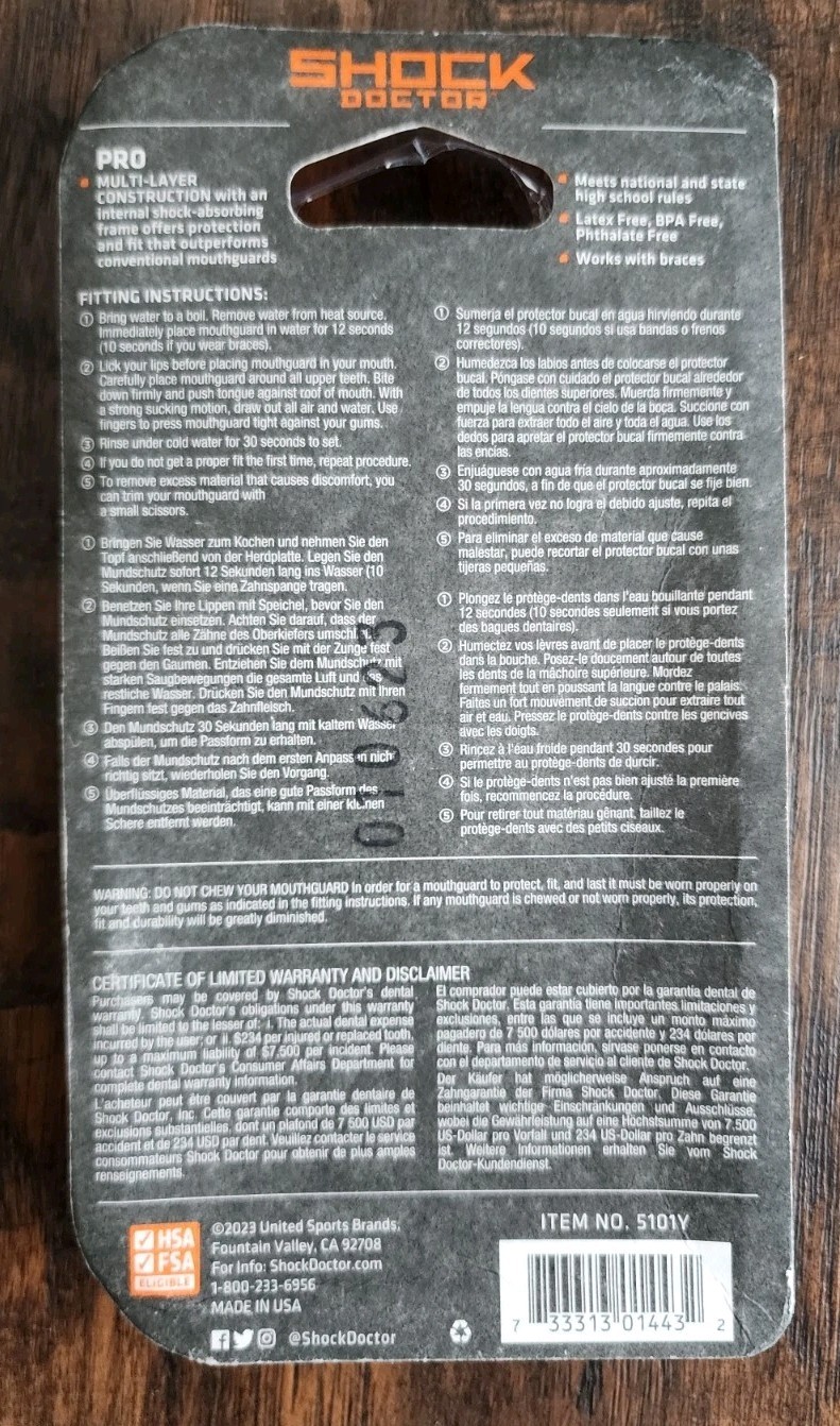 Shock Doctor Pro Strapped Mouth Guard Black Basic All Around Performance, Youth