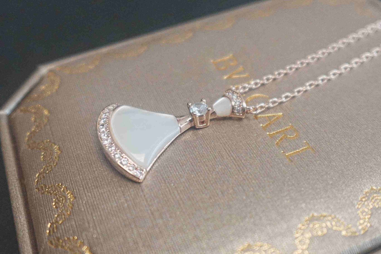 New/BvIgarlDivas&DREAM*Necklace 18K&Rose*Gold Diamond Necklace