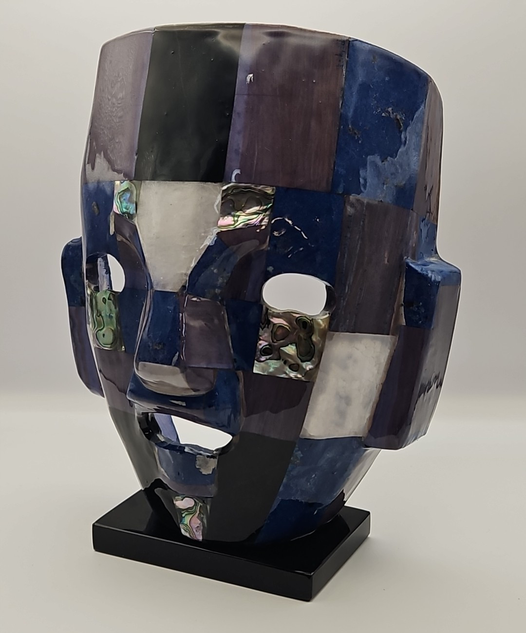 Mexican Mexico Mayan Aztec Death Burial Mask Abalone Stone Figurine Decorative