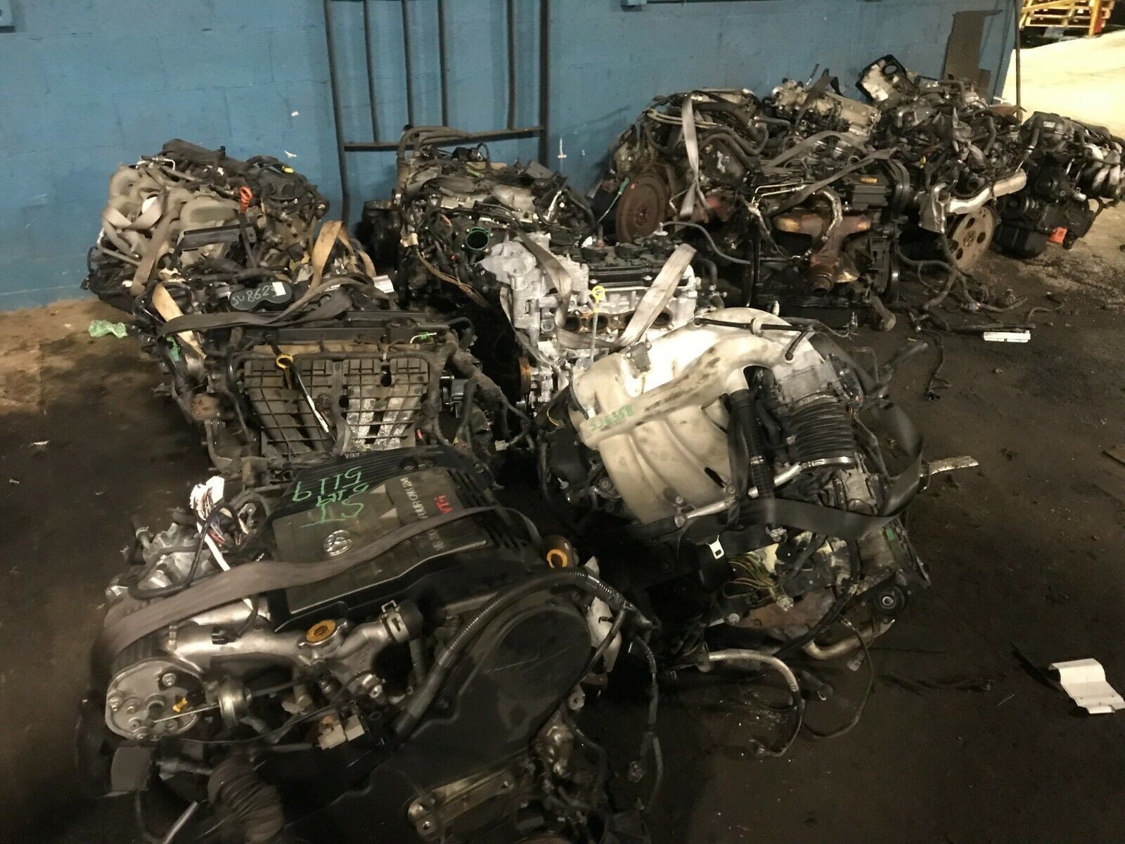 Engine Assembly = 1.8L VIN E (8th digit) Sedan = HYUNDAI ELANTRA 12 13