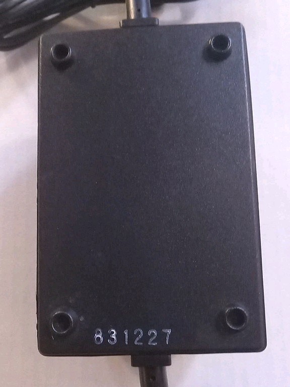 Atari 800 XL Computer Tested & Working w/ Power + Manuel US version