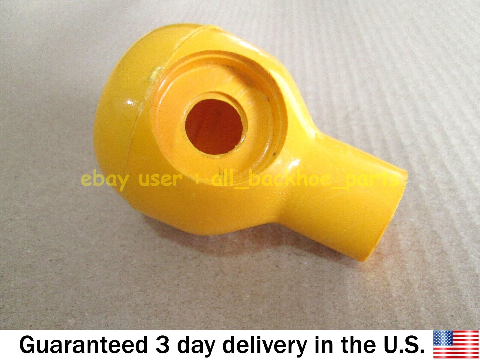 JCB BACKHOE - YELLOW KNOB ASSY. WITH MICROSWITCH (PART NO. 993/61200 701/D9775)