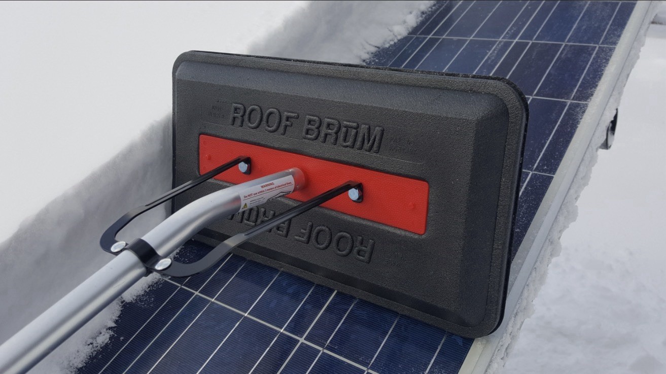 Mobile RoofBrum Snow Broom for Extra Large Vehicles, 12 Foot – No Scratch Snow