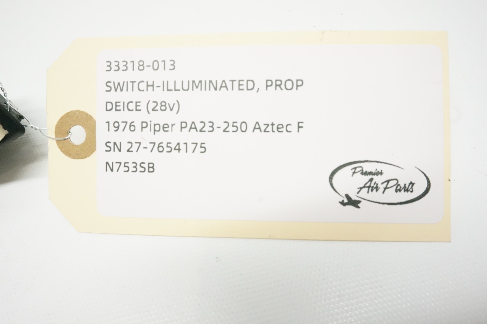 1976 Piper Aztec F PA-23-250 Illuminated Prop De-Ice Switch (28 Volt), 33318-013