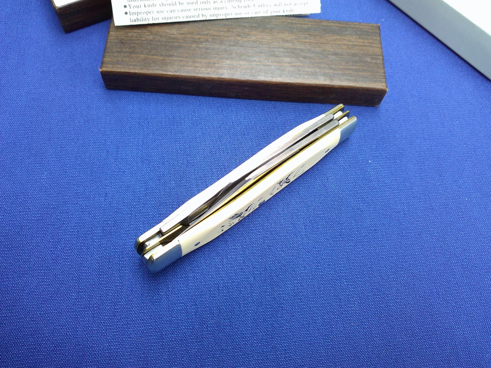 Vintage Schrade Scrimshaw SC505 3 Blade Pocket Knife New in Box Two Ducks Mint