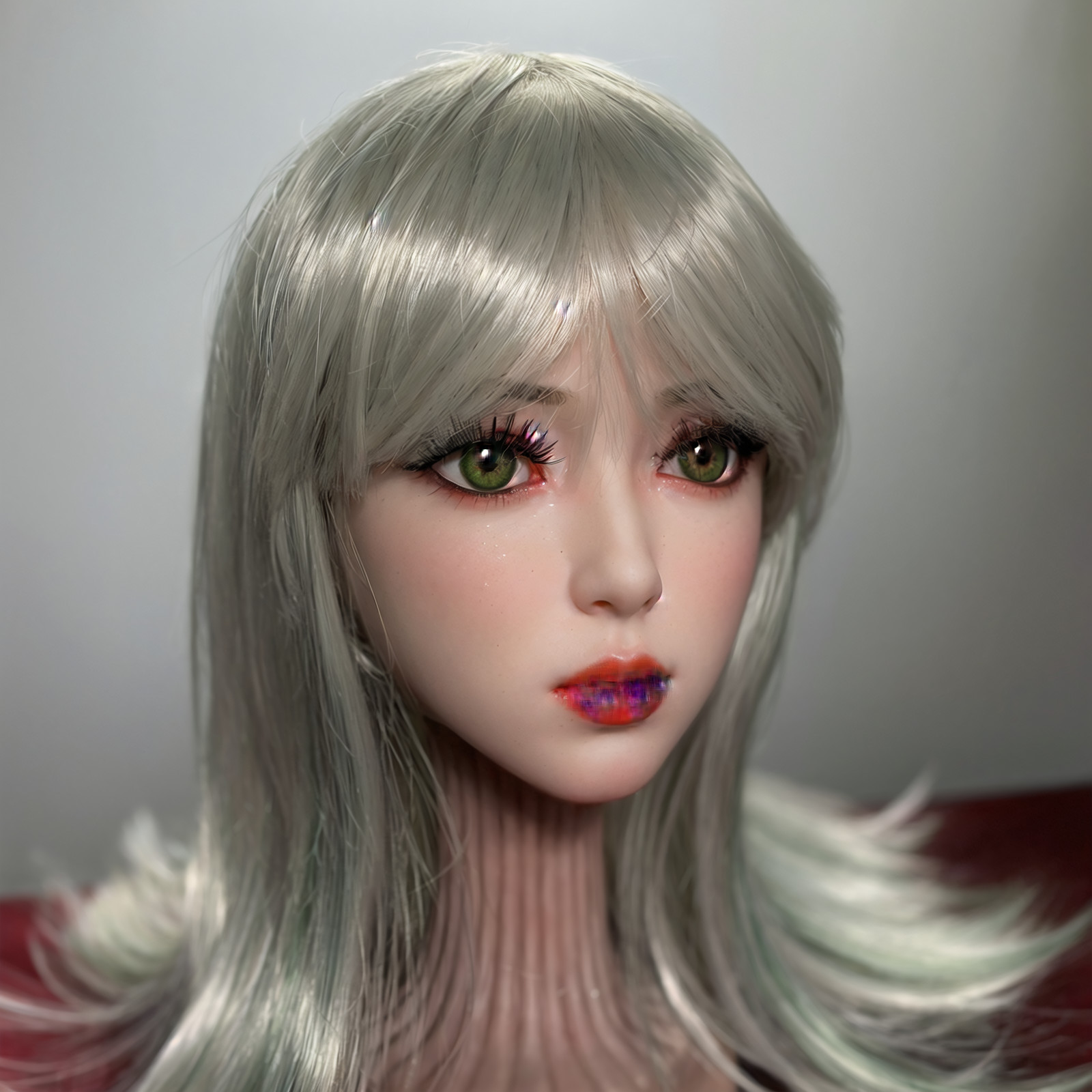 This exquisite TPE material head model is specially designed to meet high-end