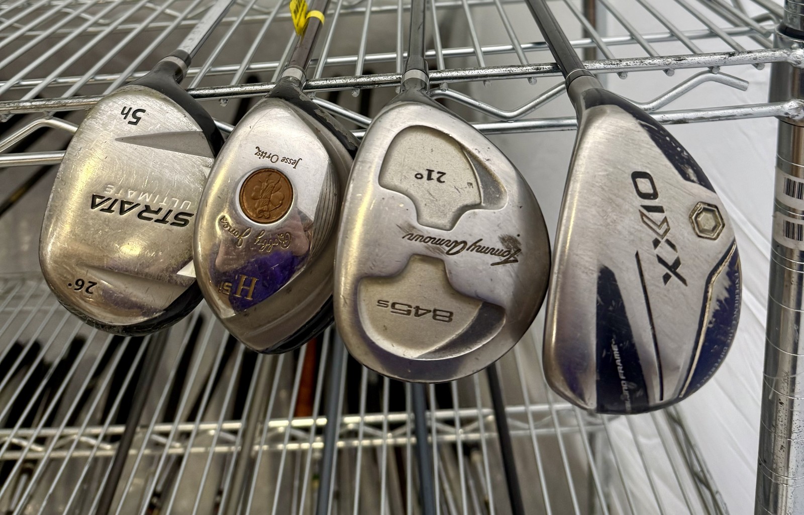 Wholesale Lot of 30 Golf Clubs - Assorted Fairway Woods and Hybrids