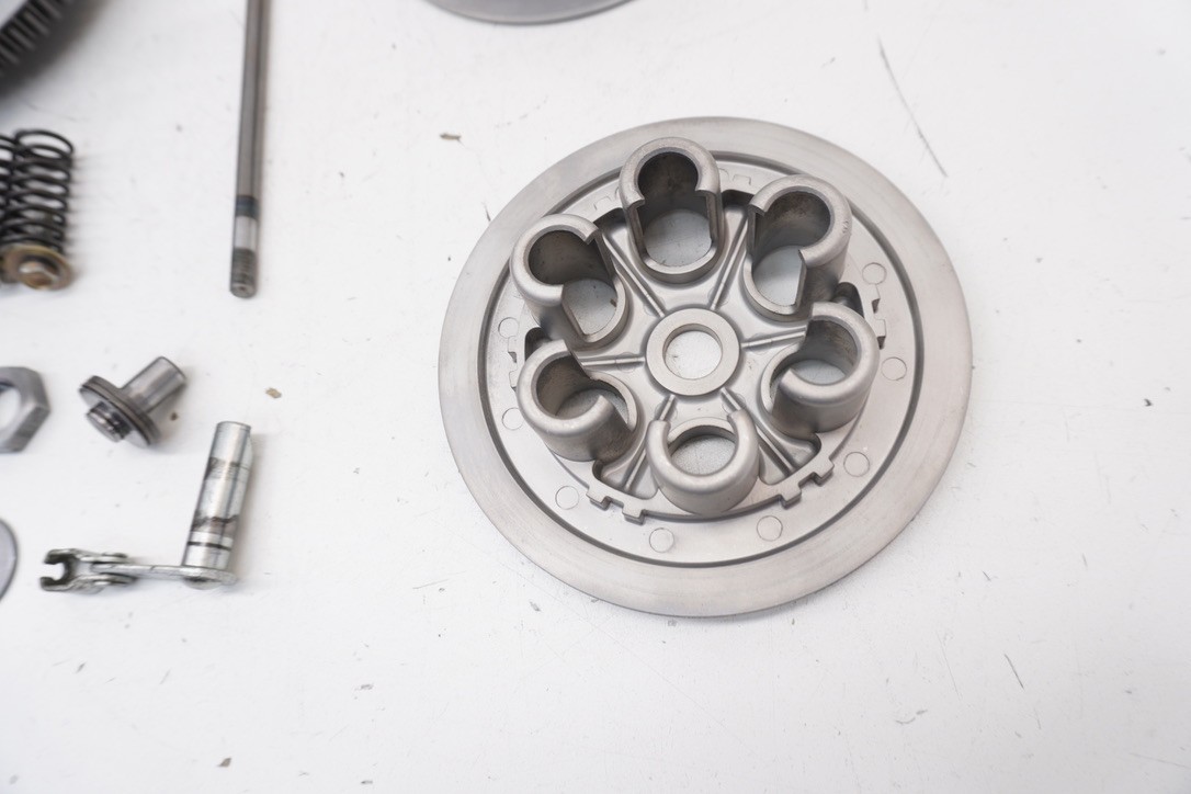 2003 CR250R Clutch OEM Basket Inner Hub Pressure Plate Springs Honda 92-07 #2