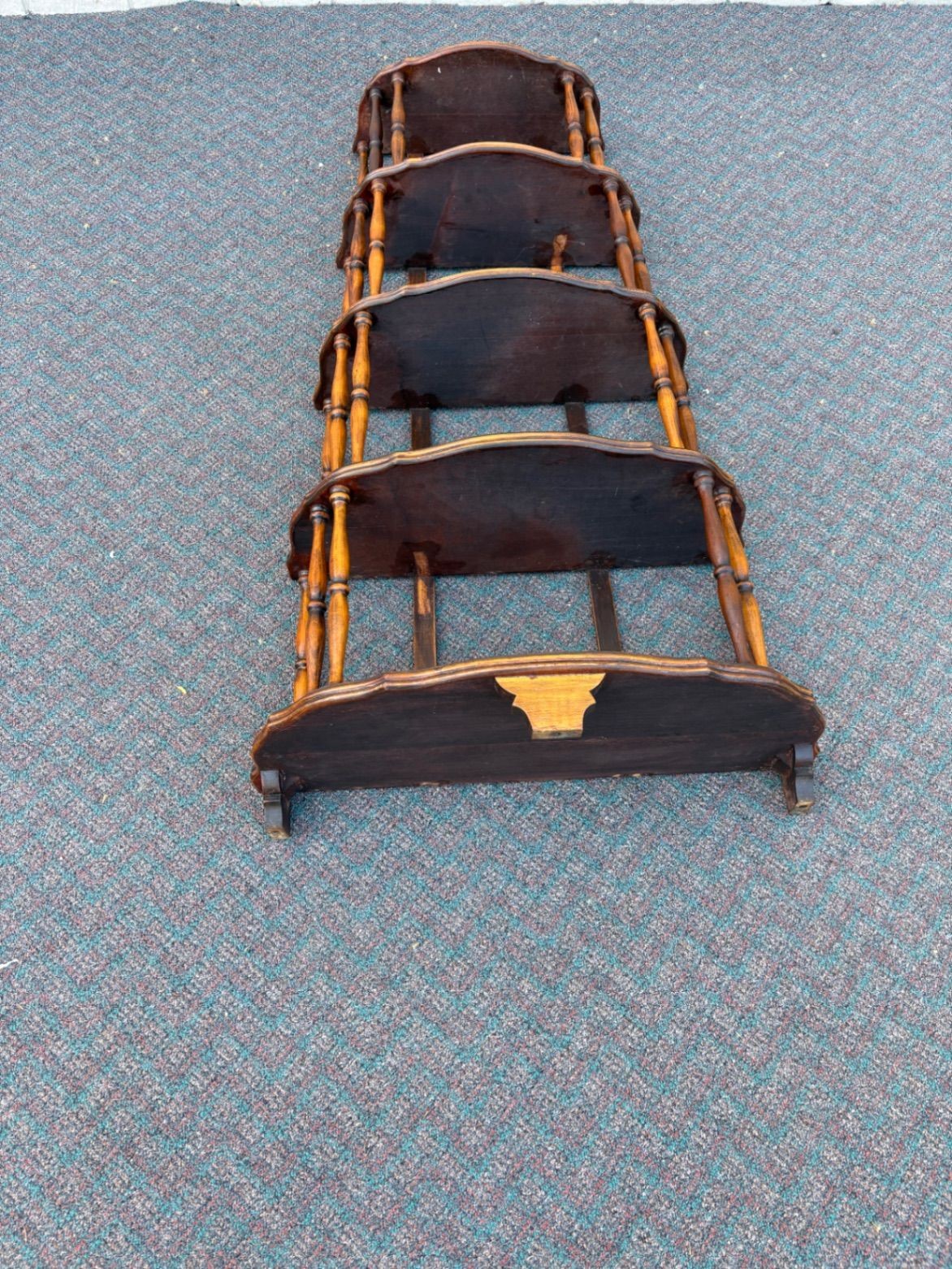 67560 Vintage Mahogany Whatnot Etagere Display Shelf with Turned Supports