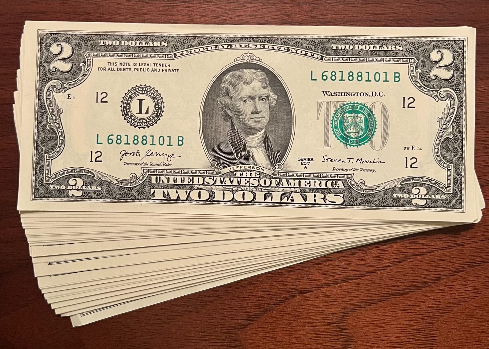 Lot of 7 RARE Crisp Two Dollar Bill Uncirculated Sequential Serial # $2 Bill