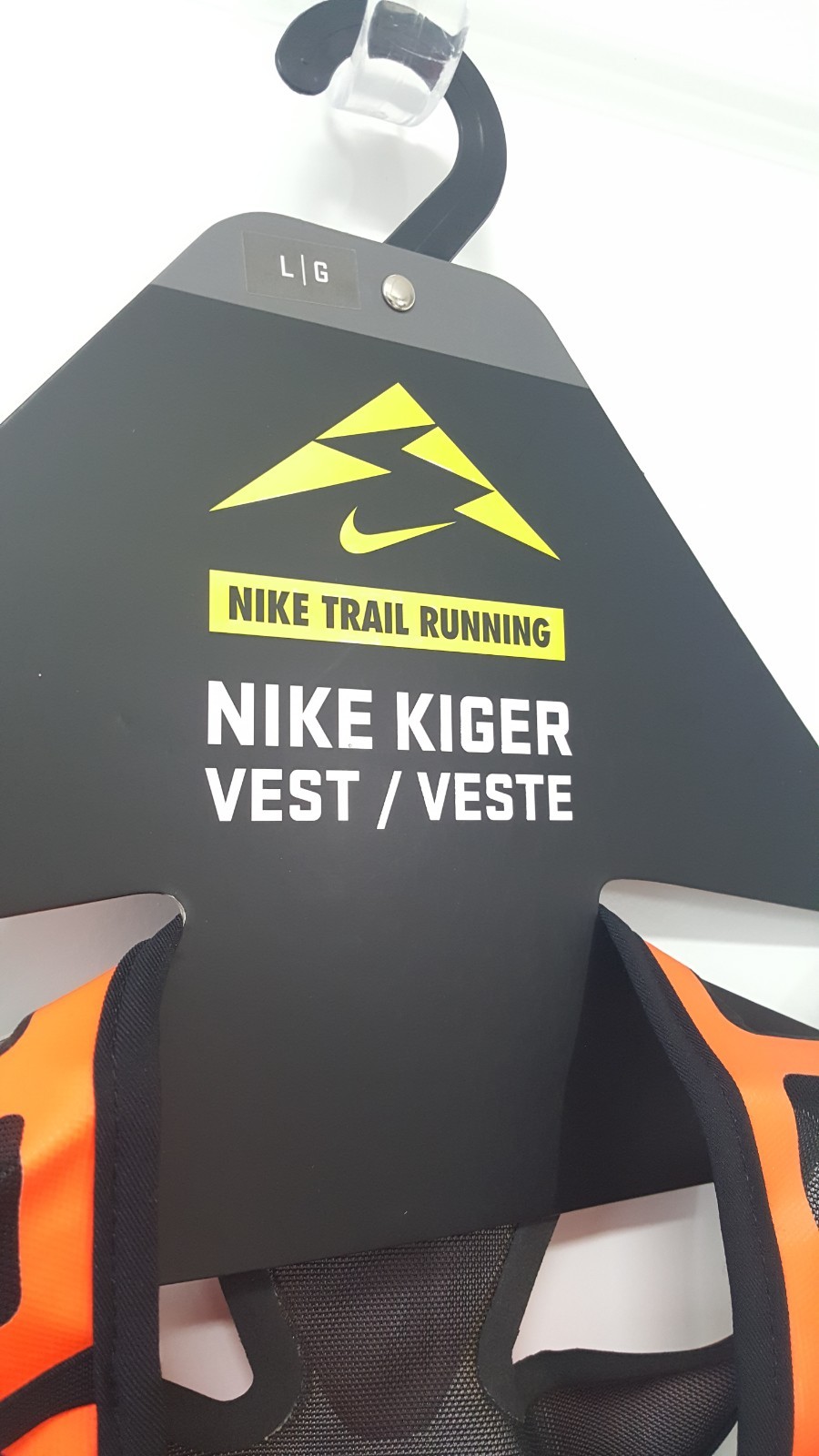 Nike Unisex Kiger Vest Adjustable Form-Fitting Trail Hiking/Running 82883 Large