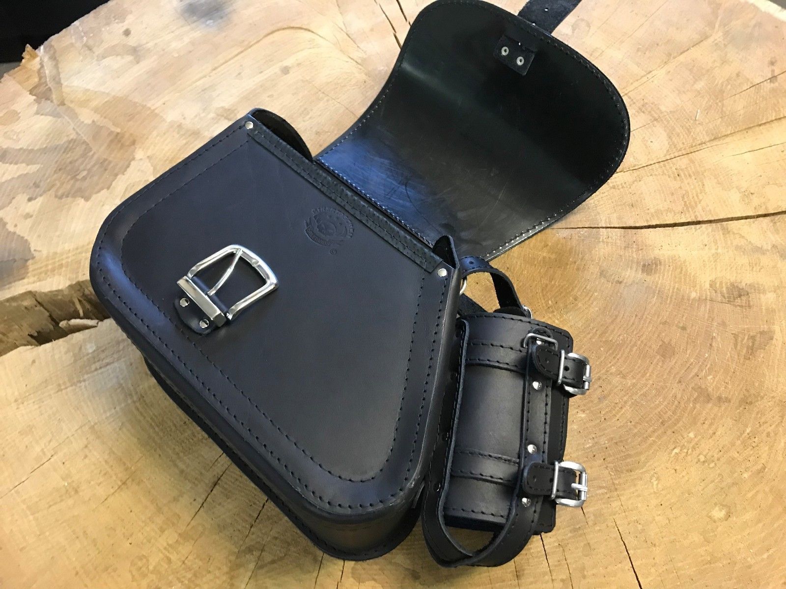 Sporty Skull Bag Suitable For Harley Davidson Sportster 883 48