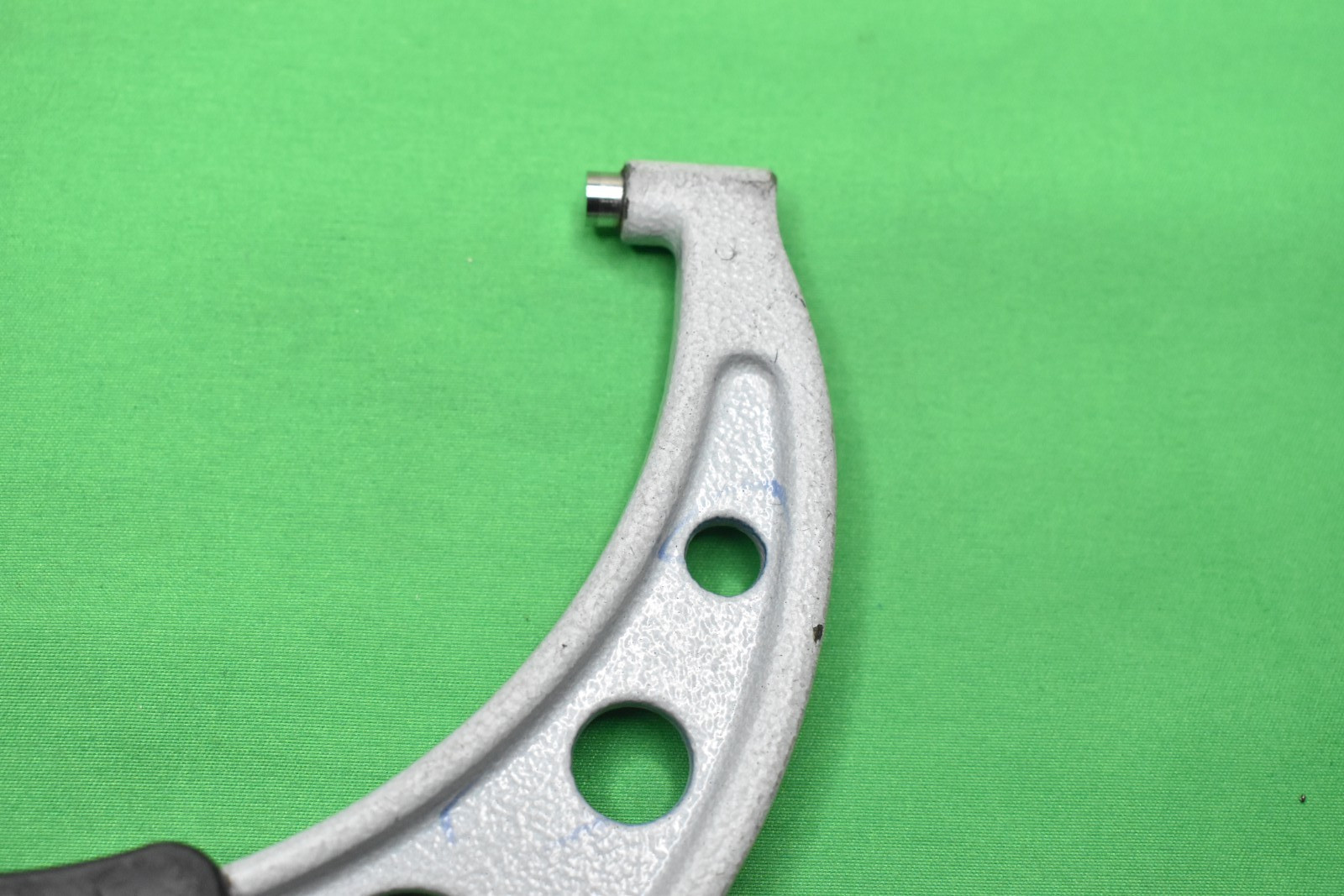 Mitutoyo 293-350-30 Digimatic IP65 4-5" Outside Micrometer w/Case