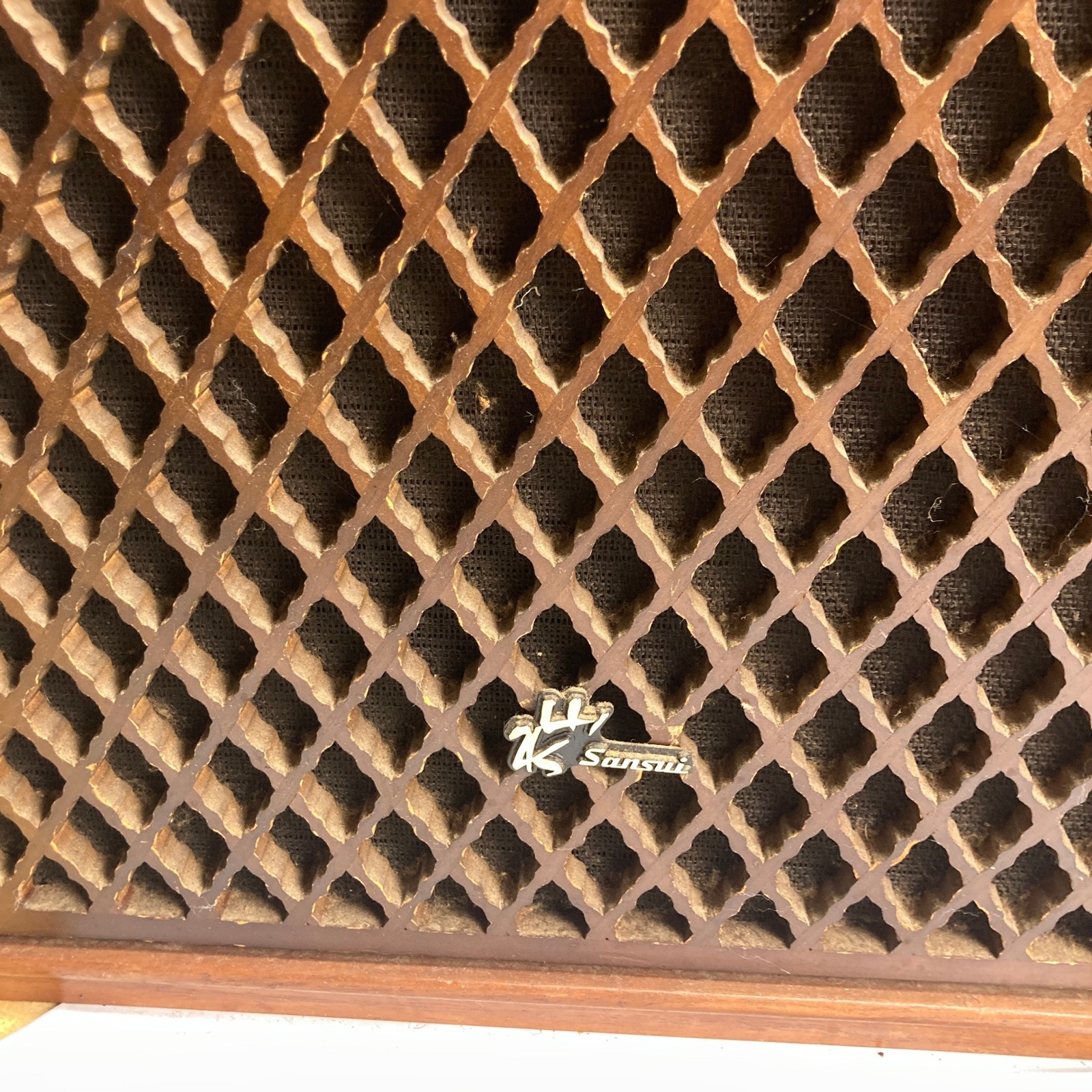 Vintage SanSui SP-70 wood Speakers Pair Bookshelf Stereo Speakers UNTESTED READ