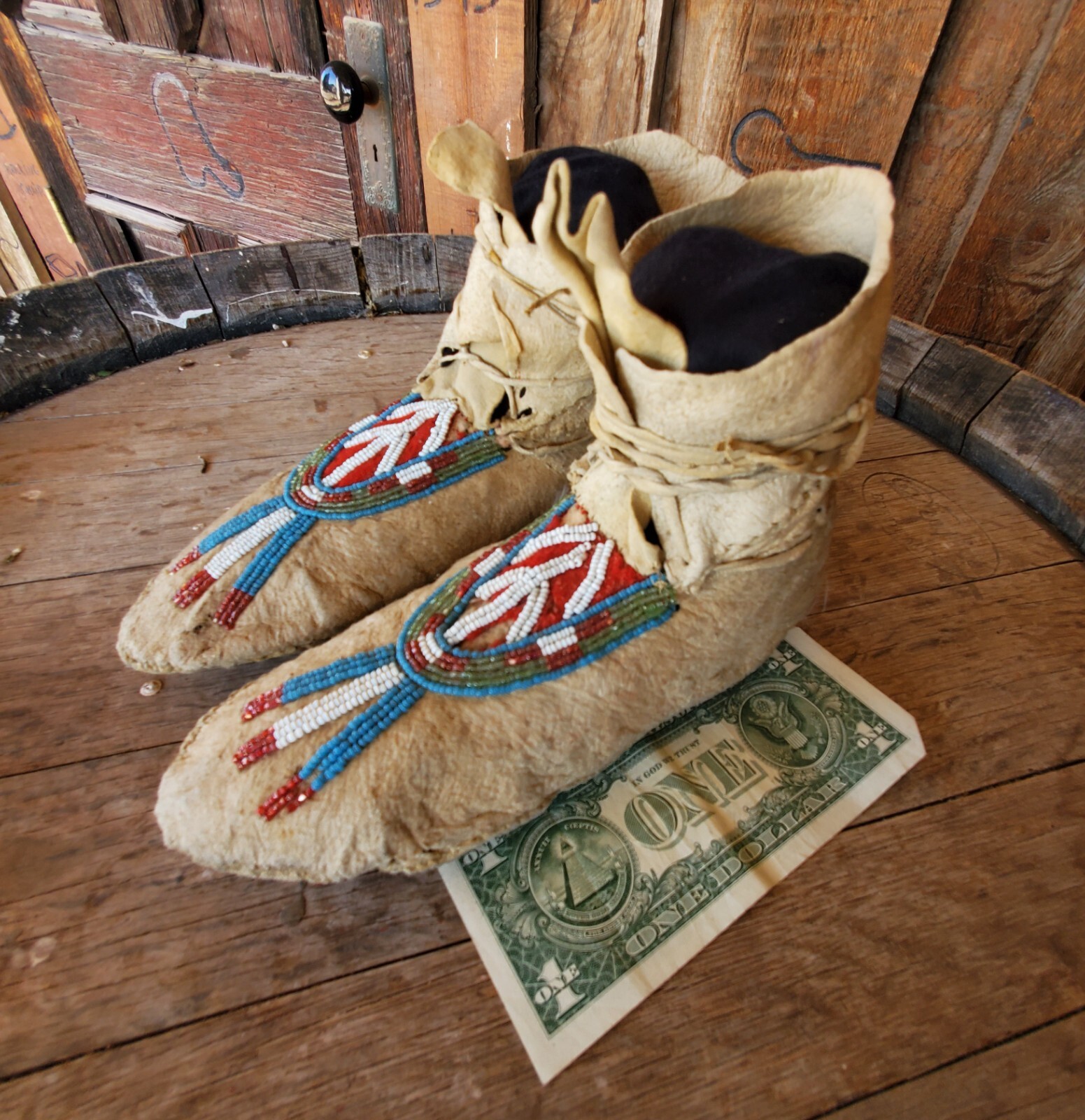 Antique OLD Native American Indian beaded E Plains high top moccasins 19th c.